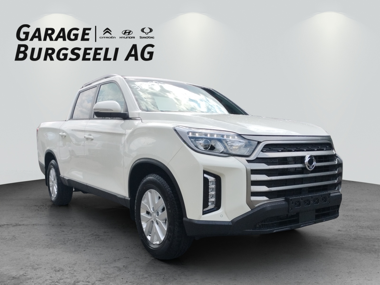 KGM-SsangYong Grand Musso 2.2 Titanium 4WD A-image-2