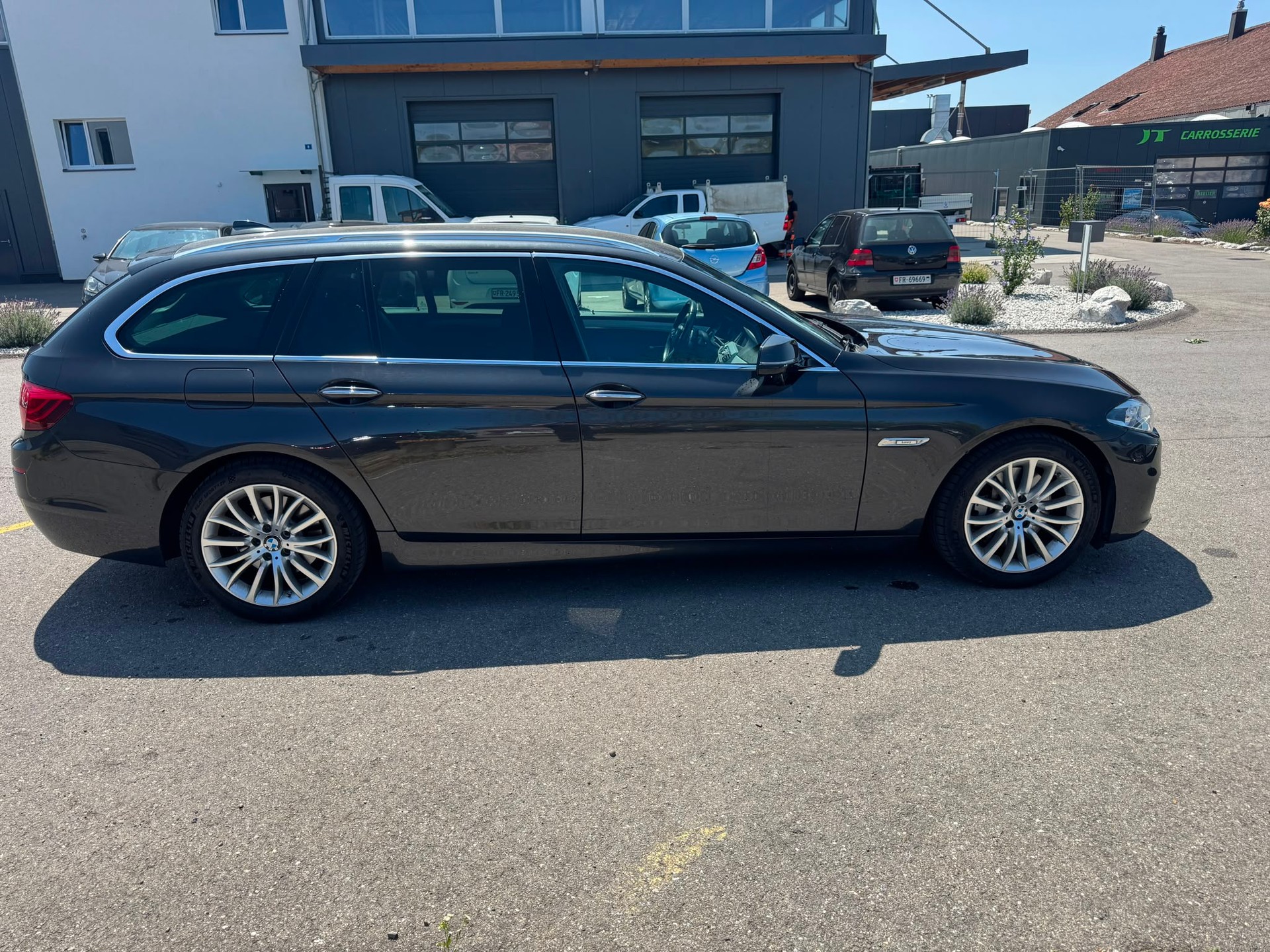 BMW 528i Touring xDrive Steptronic-image-6
