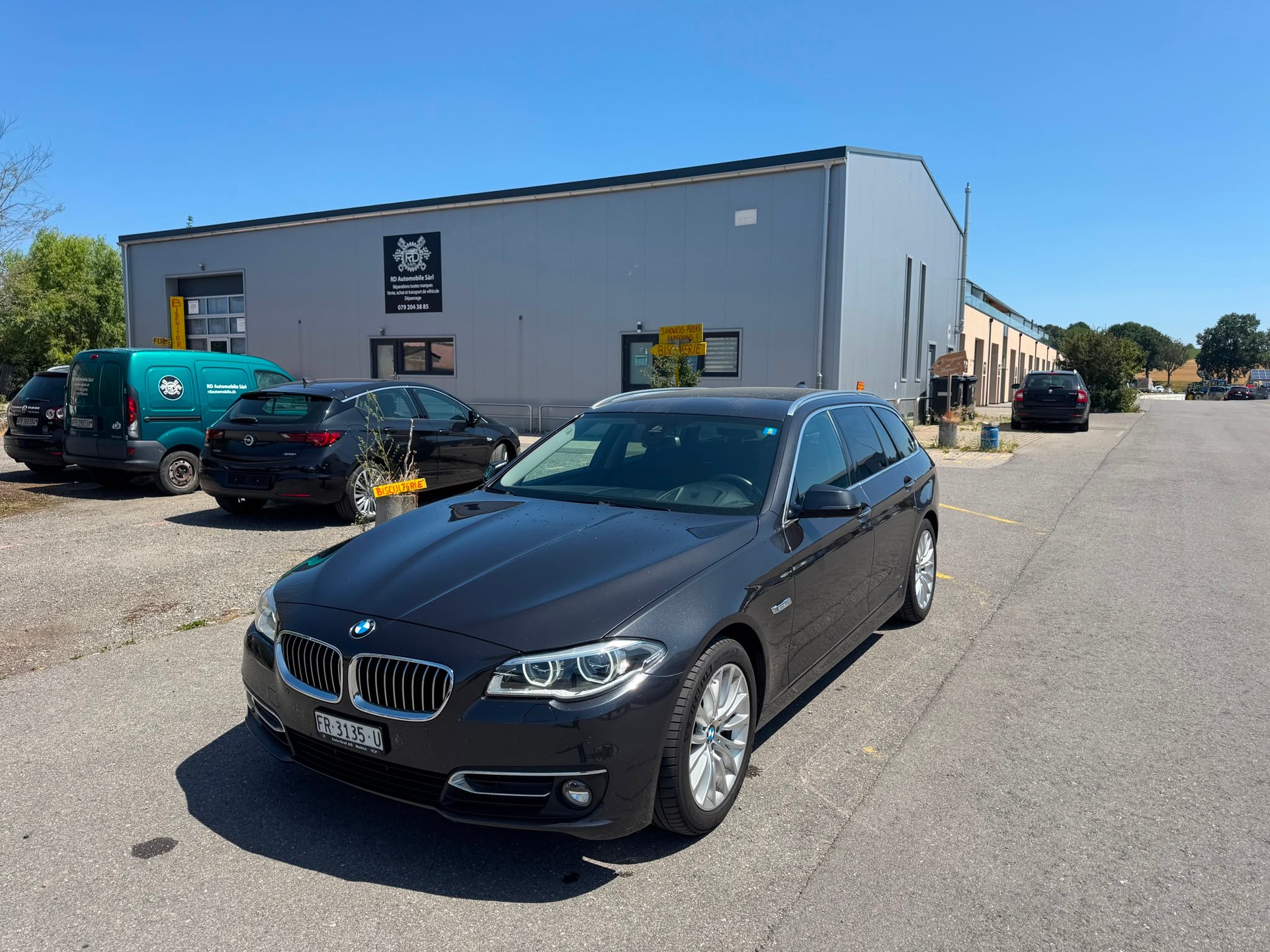 BMW 528i Touring xDrive Steptronic