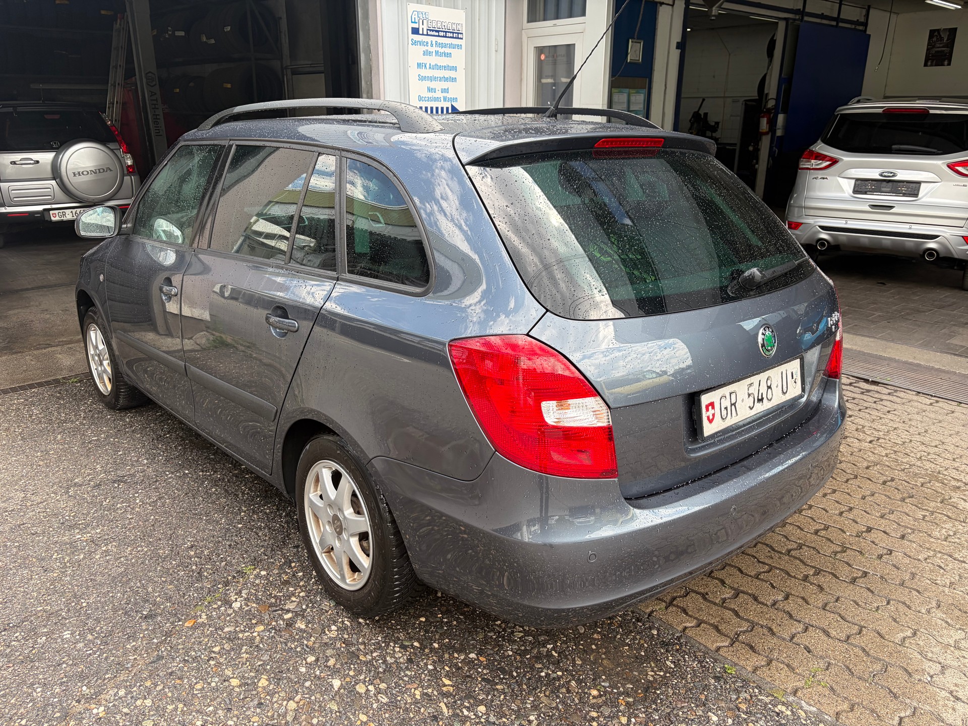 SKODA Fabia 1.6 Elegance-image-5