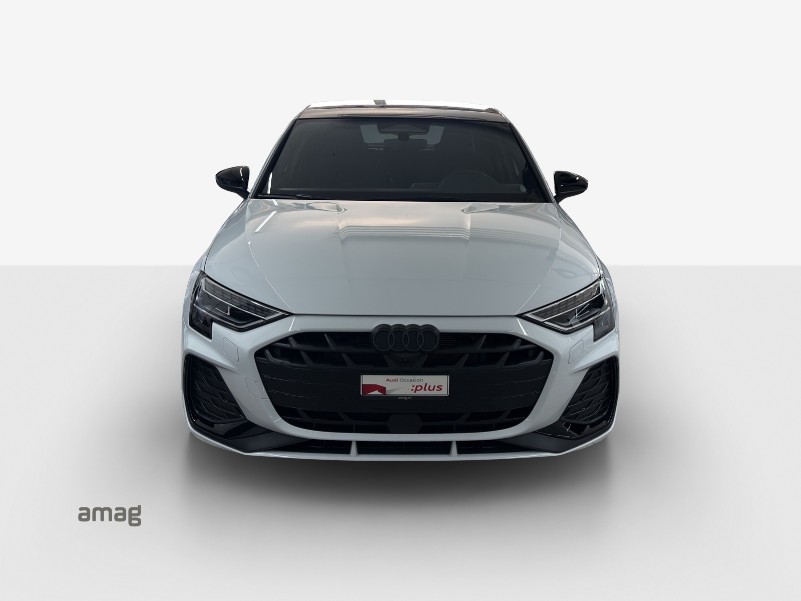 AUDI A3 Sportback TFSI 150 kW quattro S line S tronic-image-6