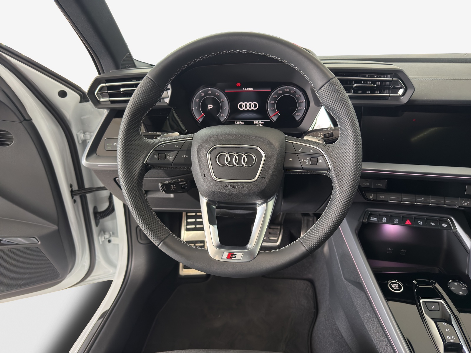 AUDI A3 Sportback TFSI 150 kW quattro S line S tronic-image-9