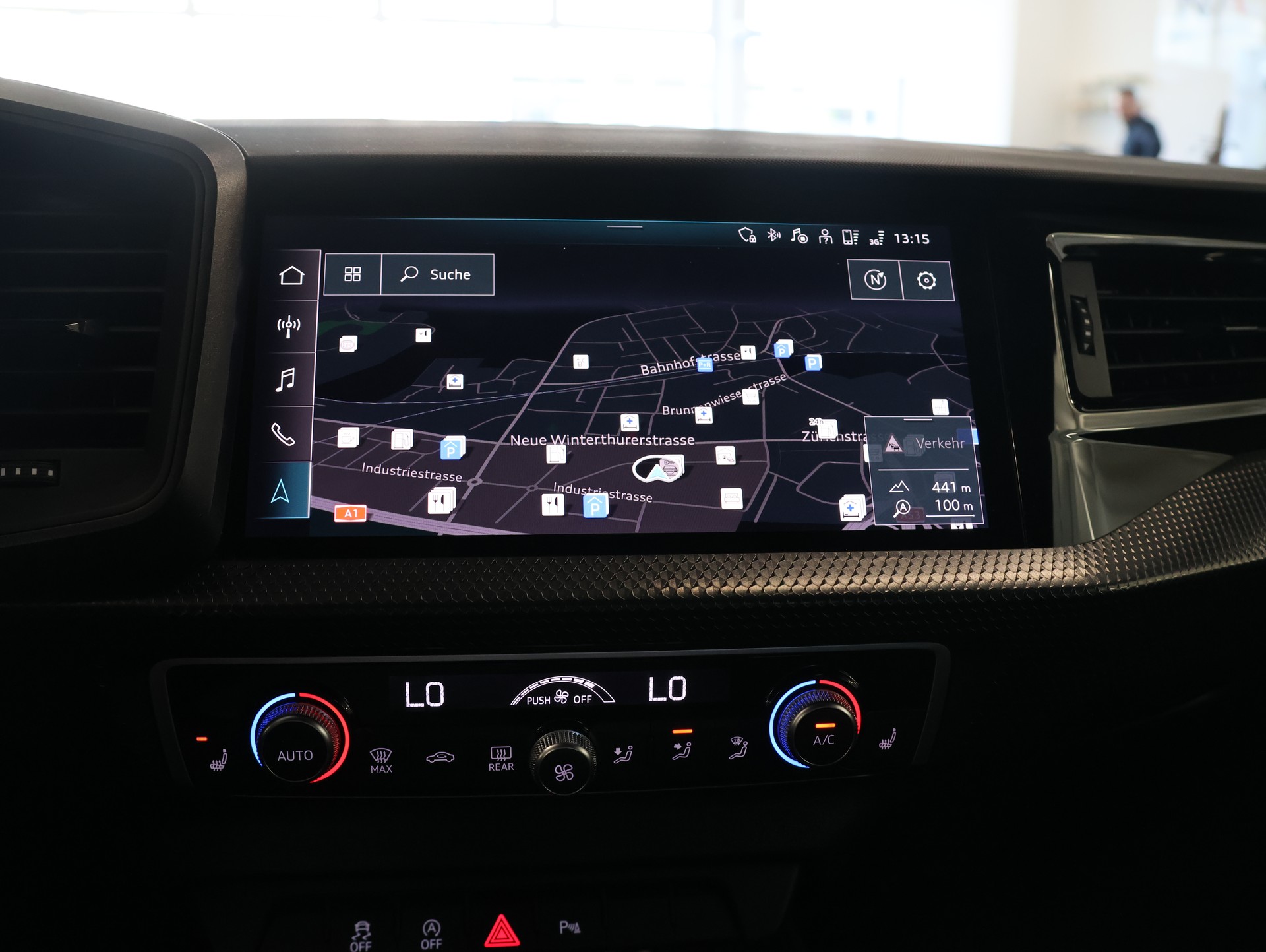 AUDI A1 Citycarver 35 *Rückfahrkamera* *Sitzheizung*-image-12
