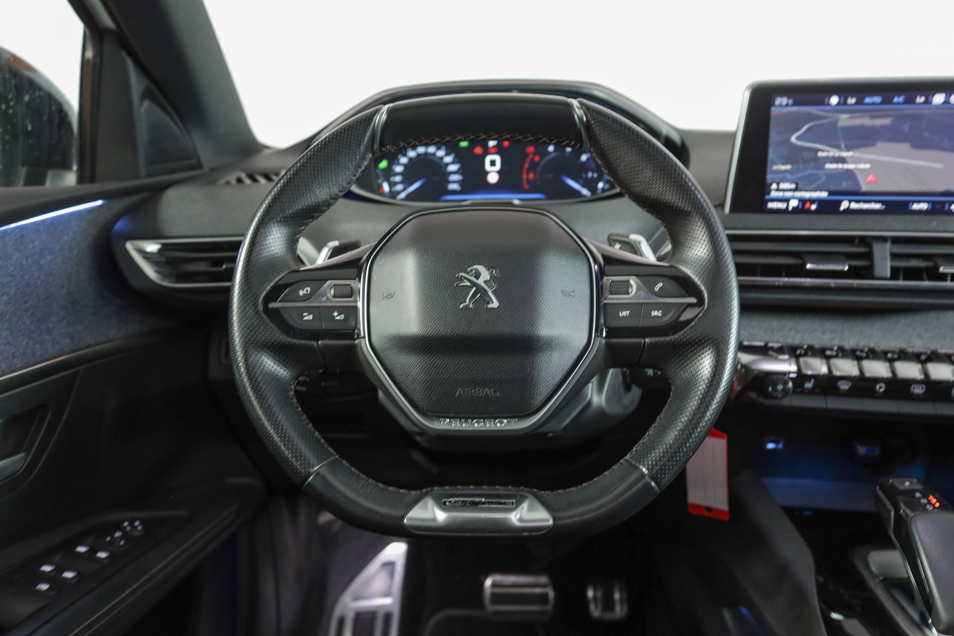 PEUGEOT 3008 1.6 BlueHDi GT Line EAT-image-10