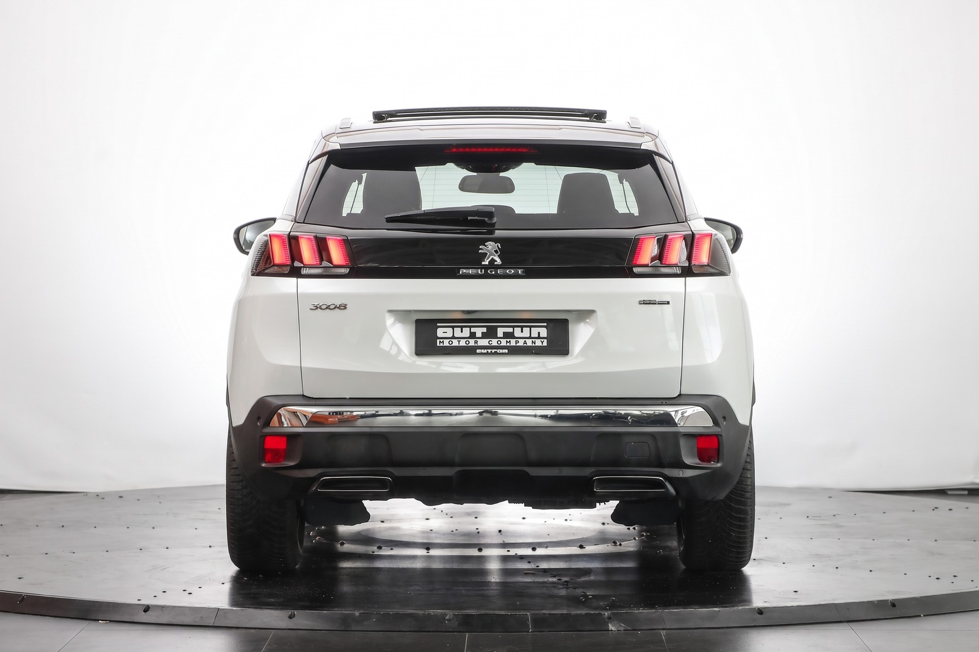PEUGEOT 3008 1.6 BlueHDi GT Line EAT-showroom-element-2