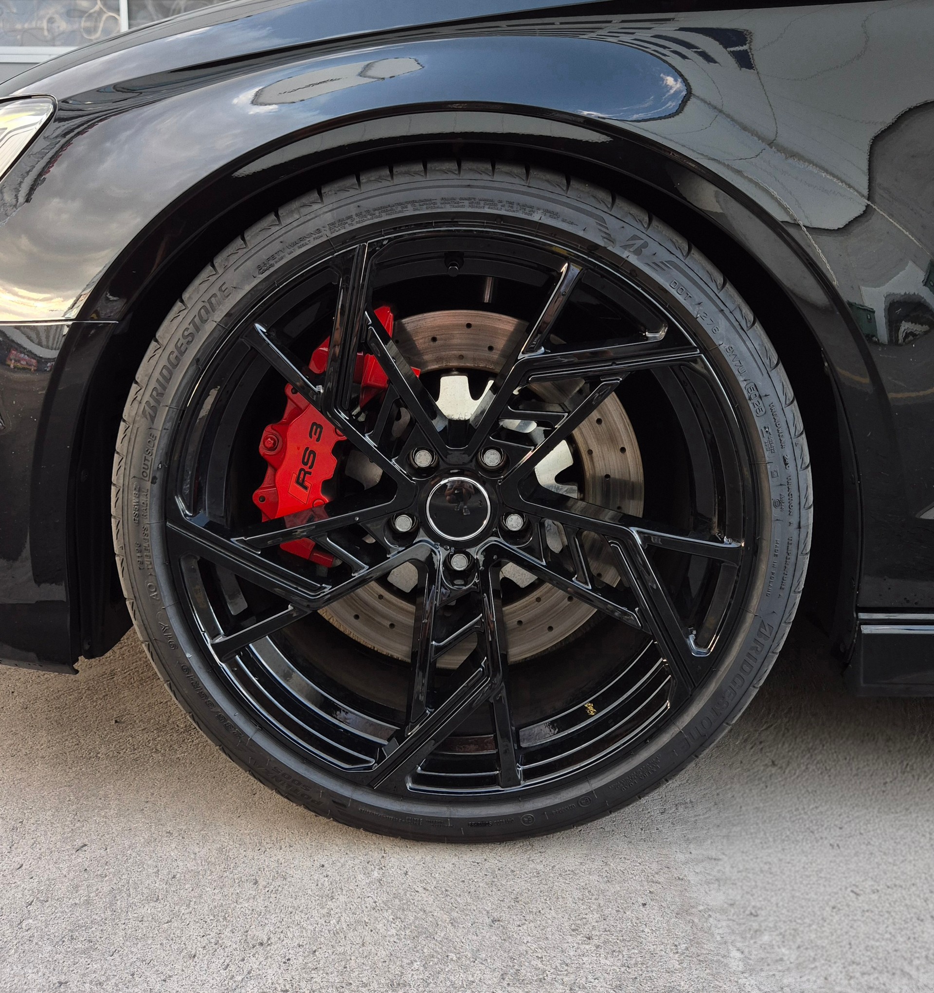AUDI RS3-image-3