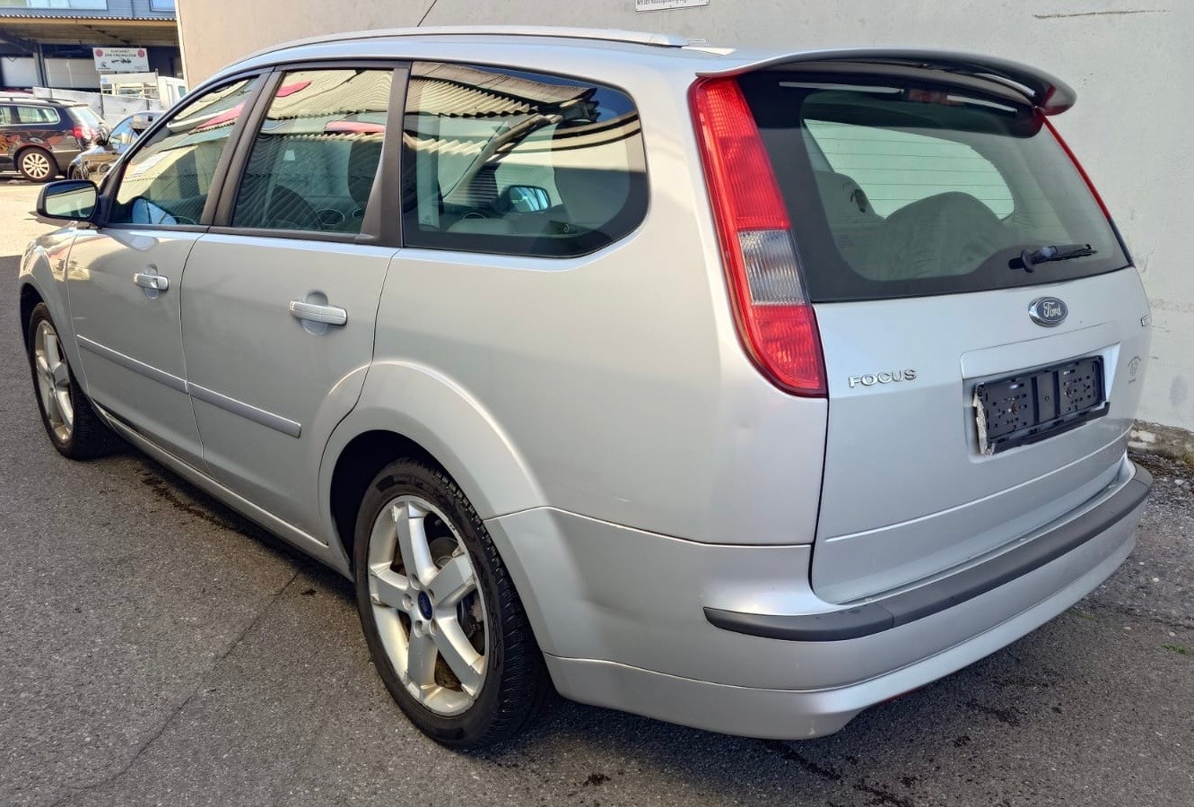 FORD FOCUS ! AB MFK ! 1‘6 Diesel Schalter-image-1