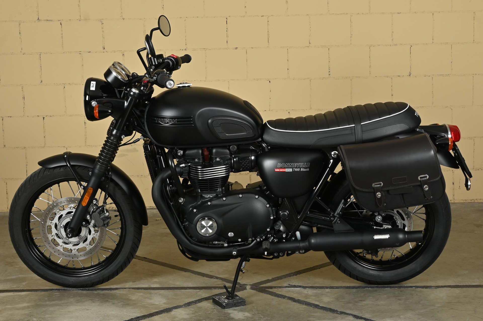 TRIUMPH Bonneville 900 T 100 ABS-image-3