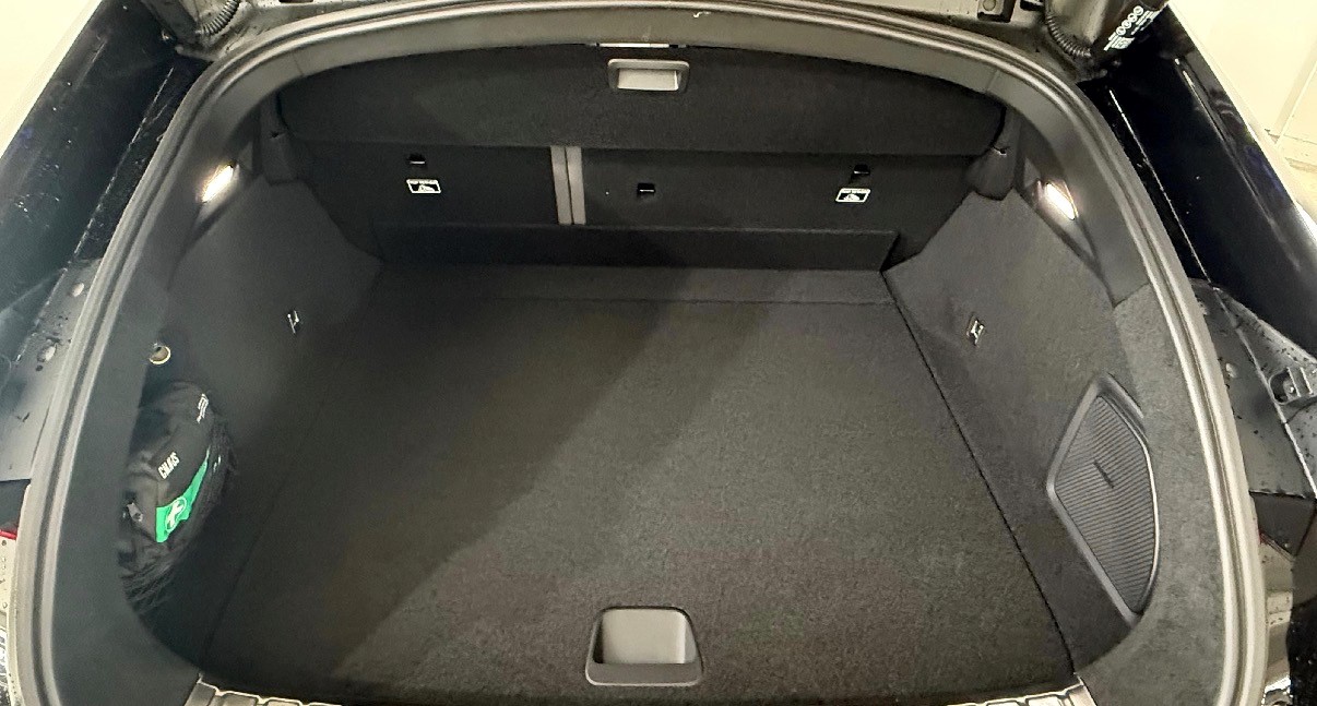 POLESTAR 4 Long Range Dual Motor-image-14