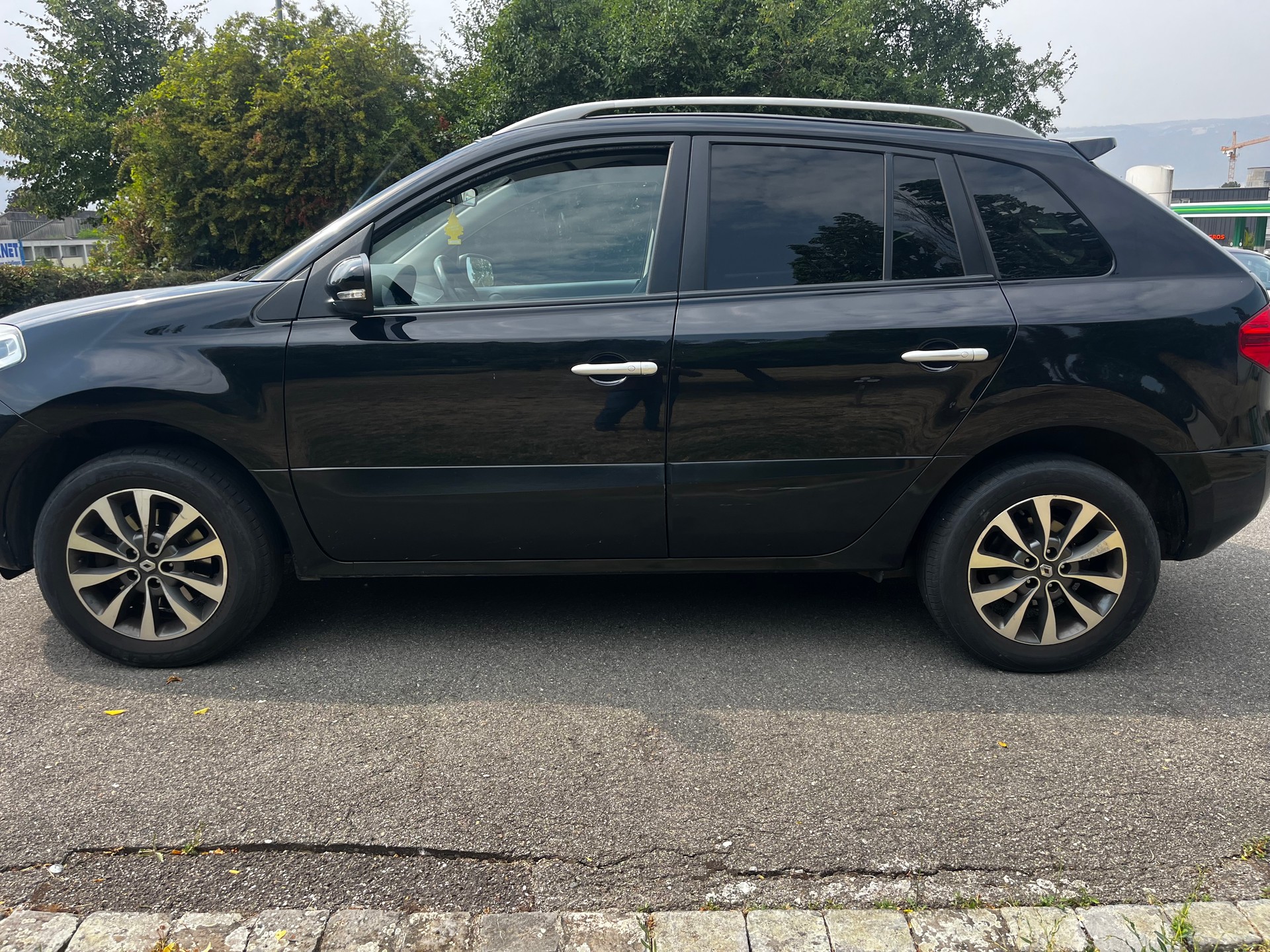 RENAULT Koleos 2.0 dCi Dynamique 4x4-image-3