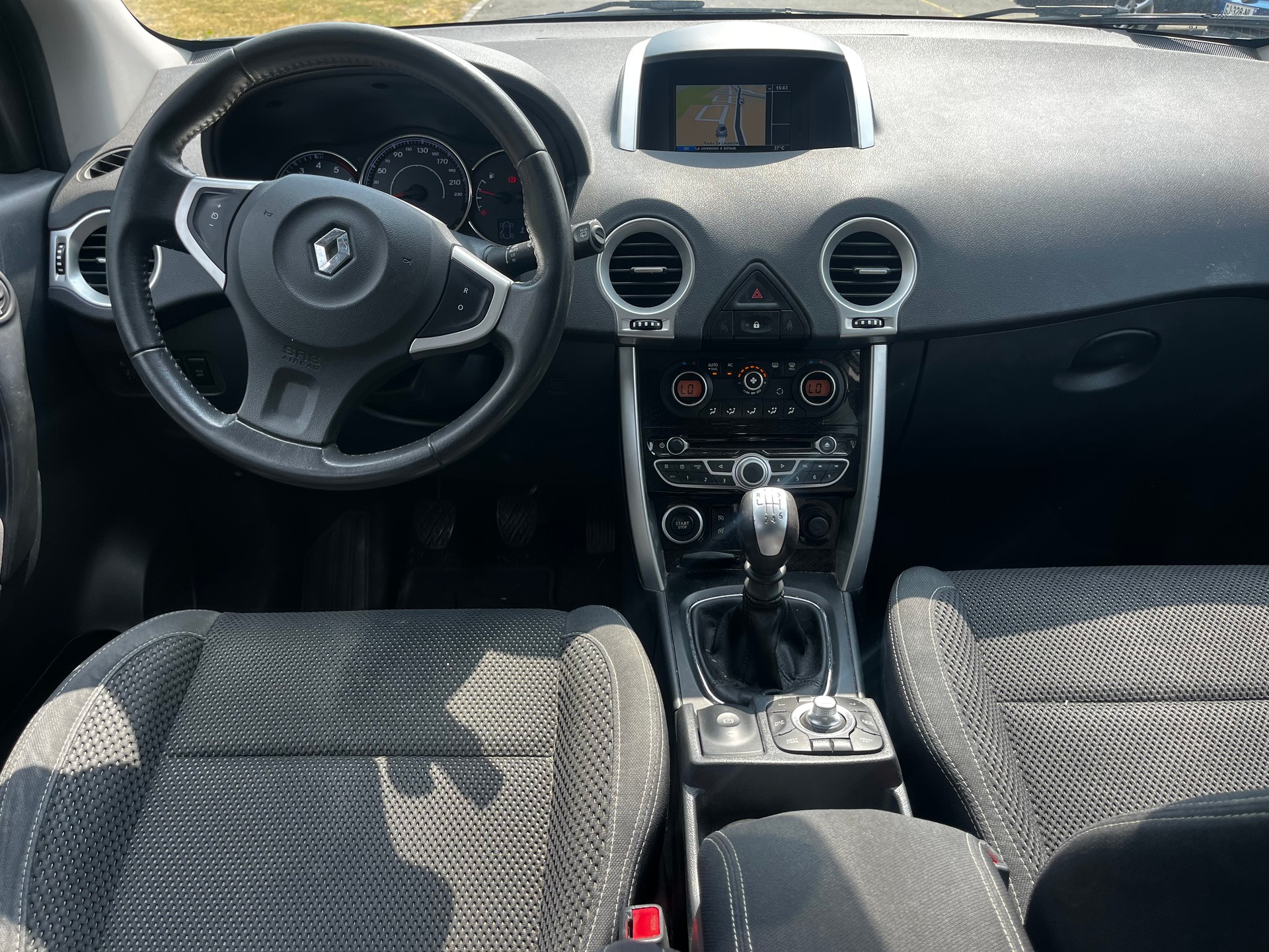 RENAULT Koleos 2.0 dCi Dynamique 4x4-image-13