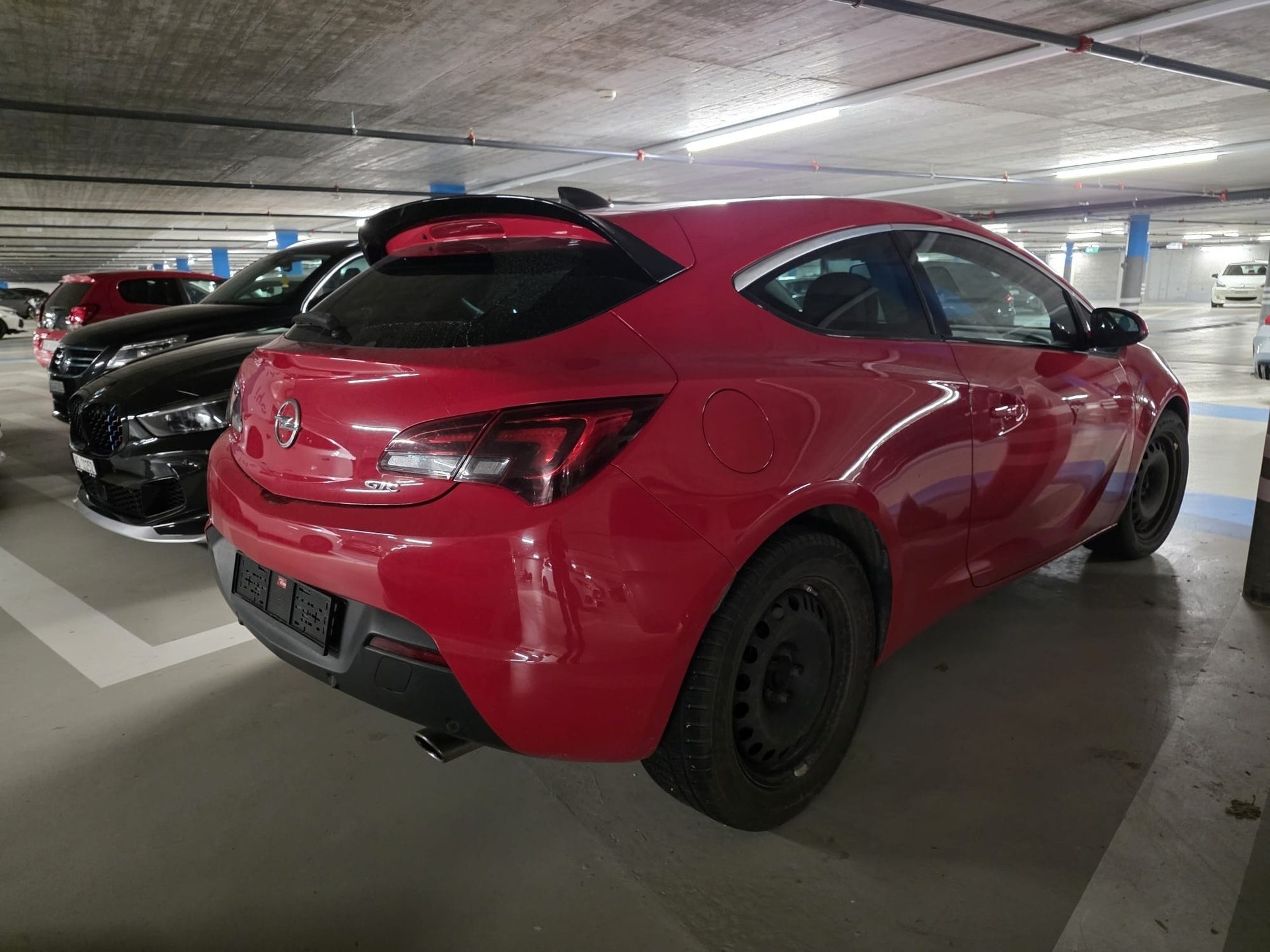 OPEL GTC 1.6-image-2
