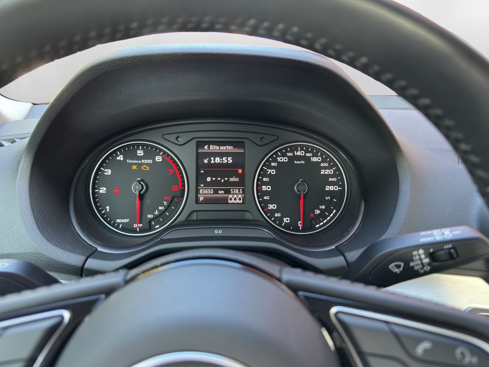 AUDI Q2 2.0 TFSI sport quattro S-tronic-image-7