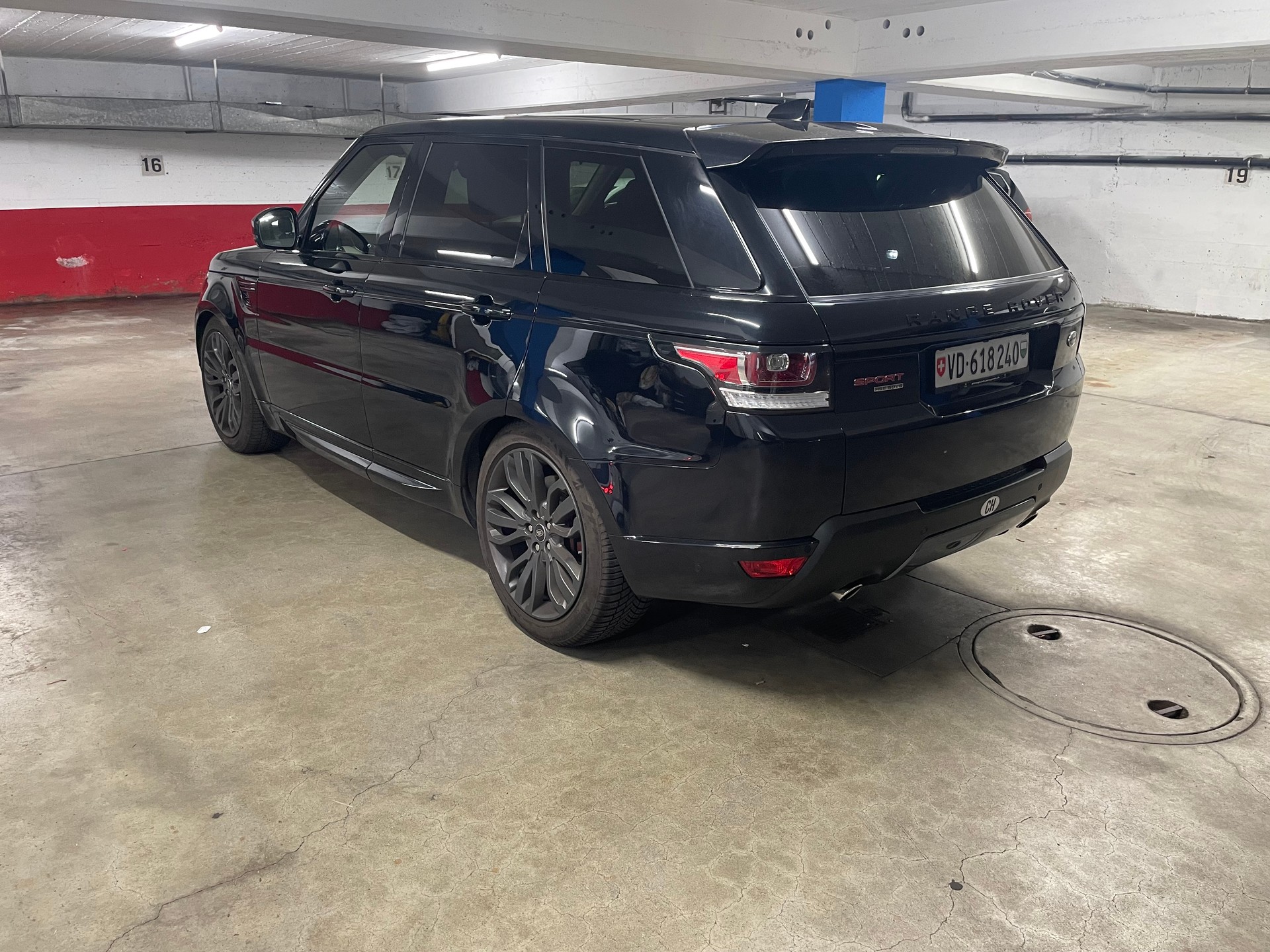 LAND ROVER RANGE ROVER SPORT 3.0SDV6-image-3