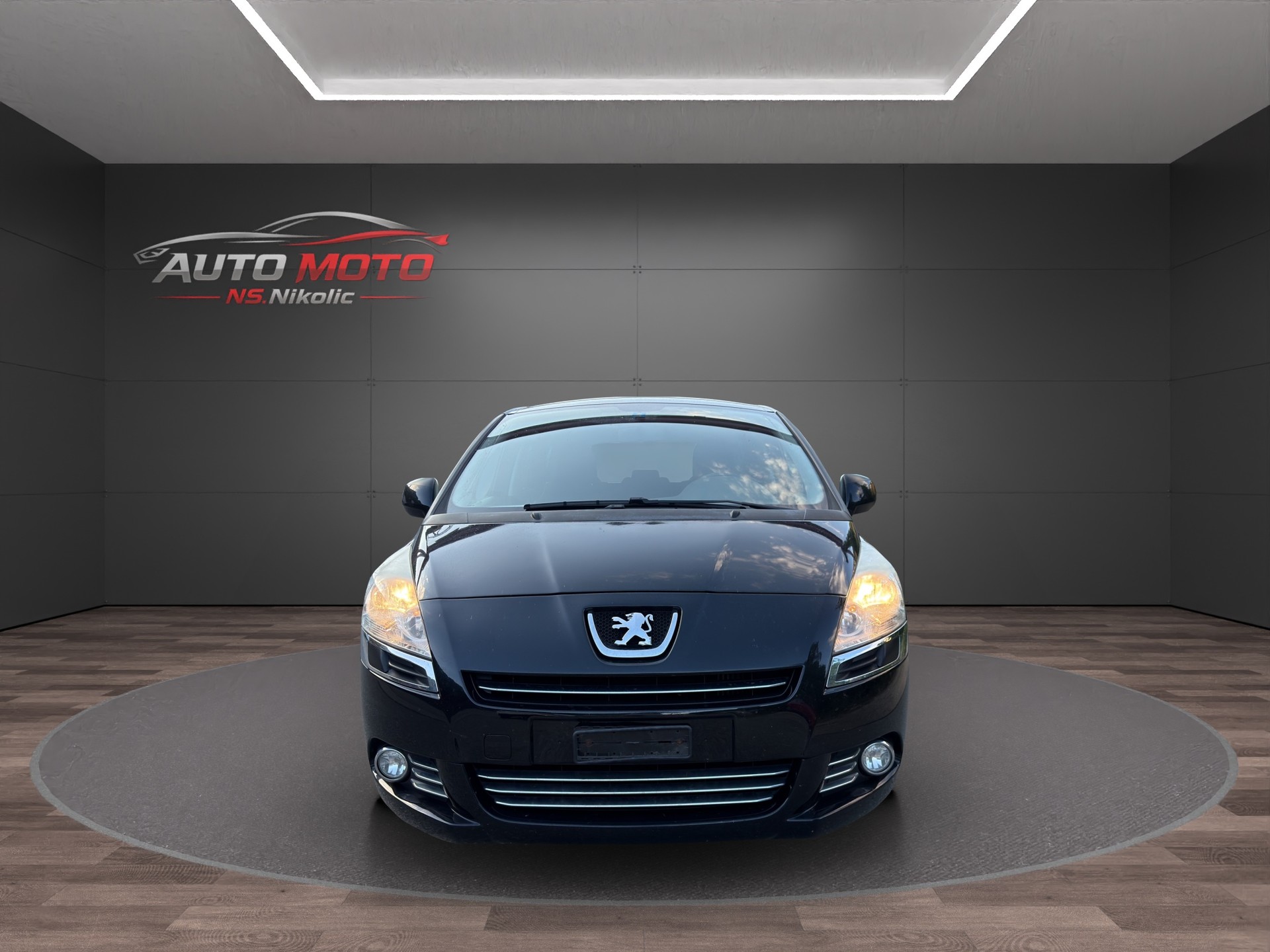 PEUGEOT 5008 2.0 HDI Sport-image-6