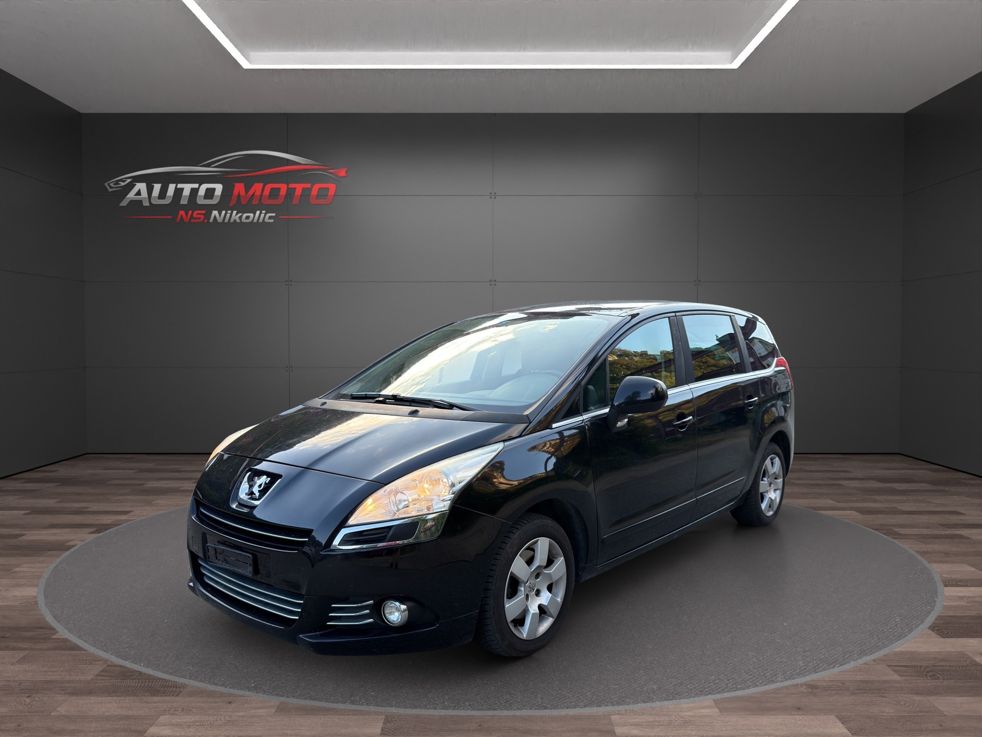 PEUGEOT 5008 2.0 HDI Sport-image-1