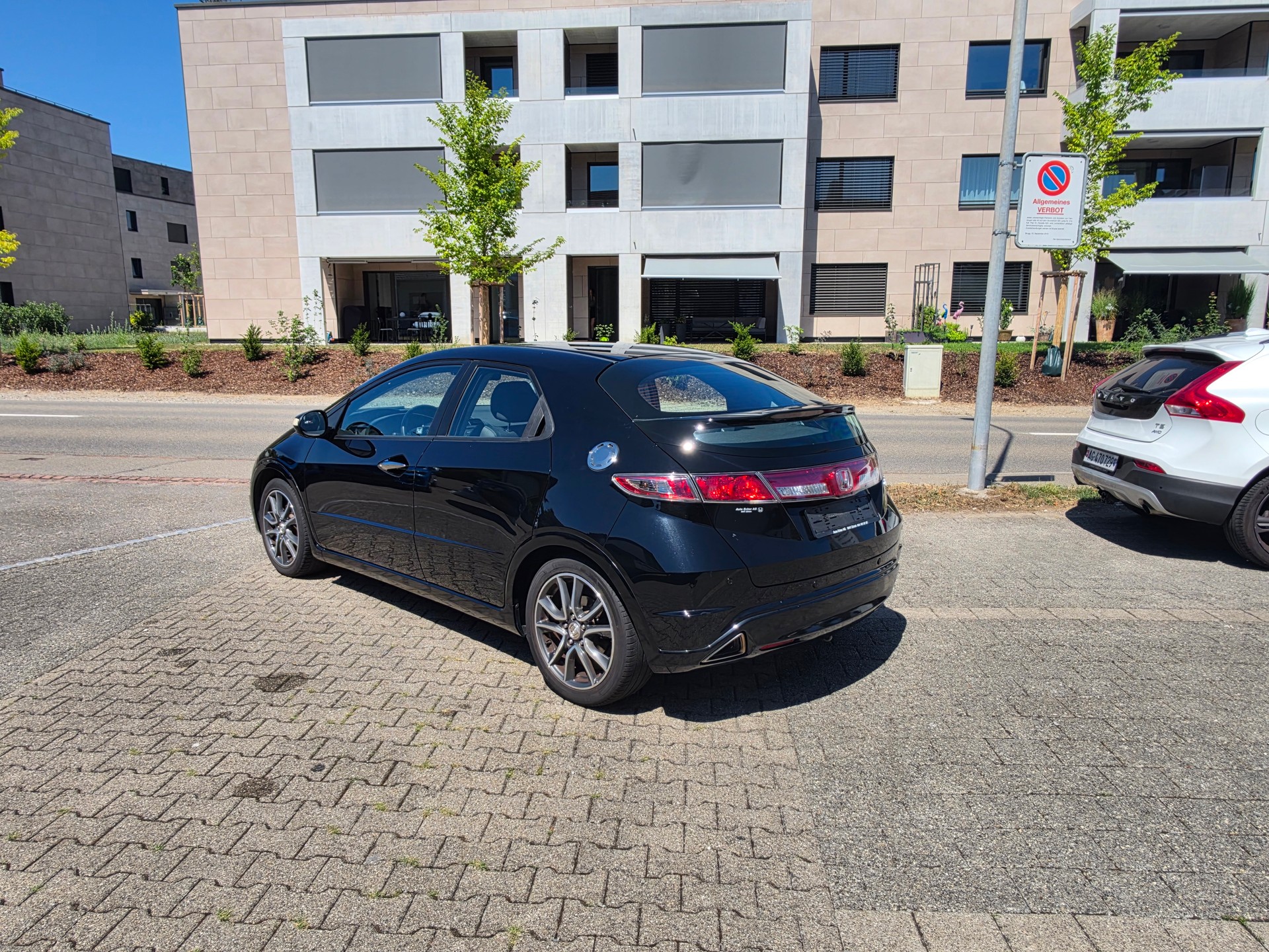 HONDA Civic 1.8i Executive Automatic-image-3