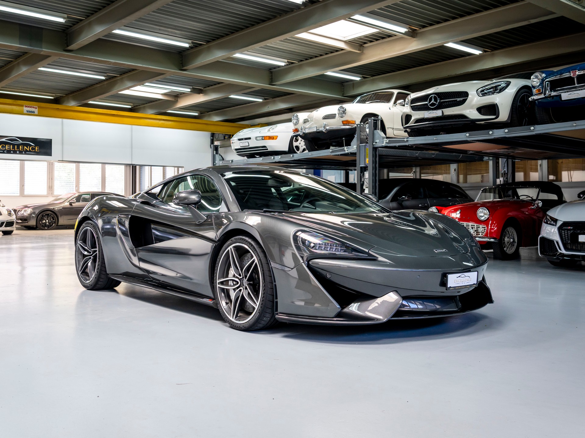 McLAREN 570S Coupé 3.8 V8 SSG-image-4