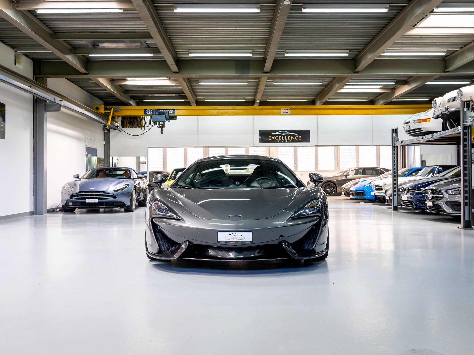 McLAREN 570S Coupé 3.8 V8 SSG-image-2