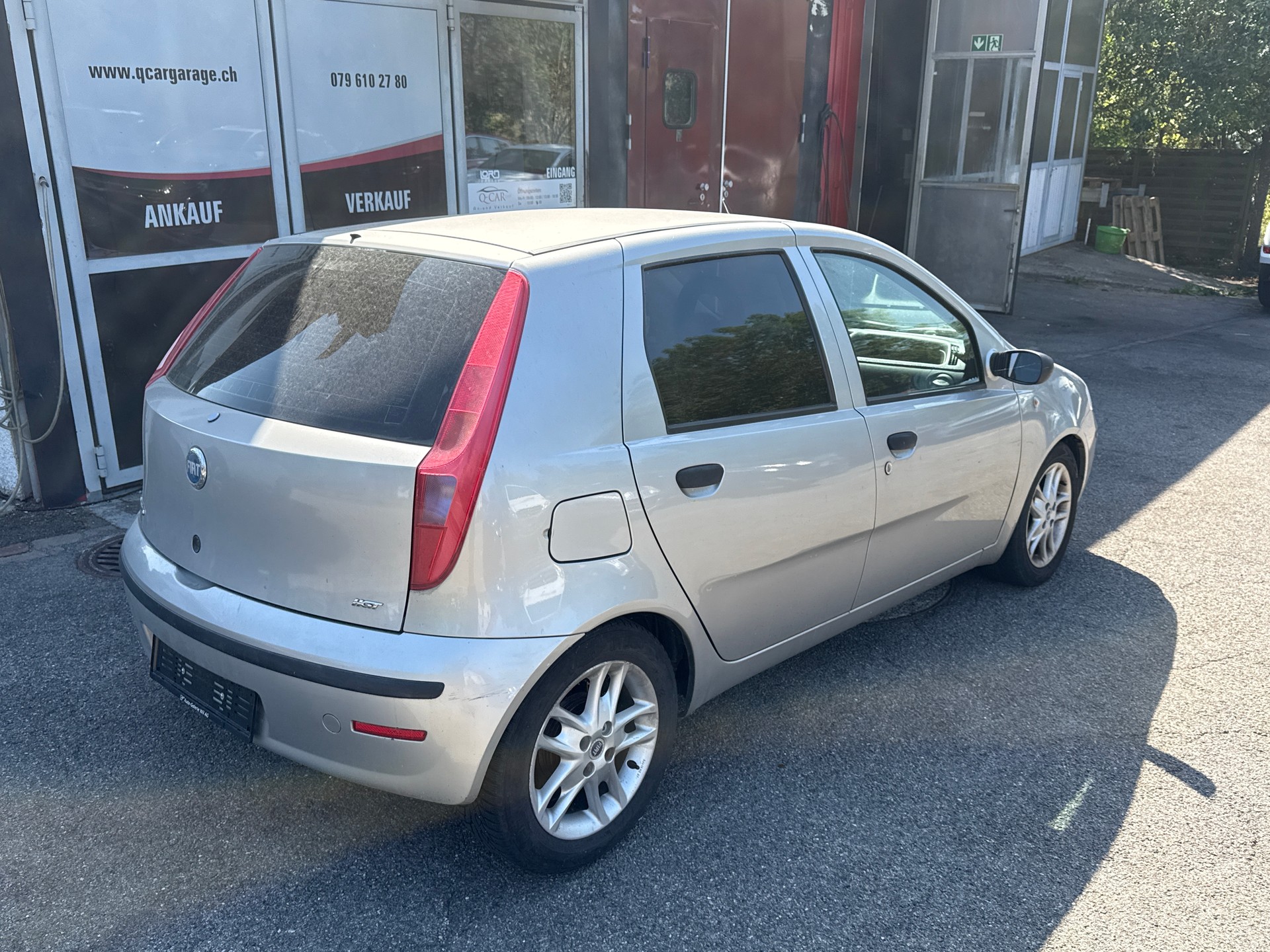 FIAT Punto 1.2 16V Active-image-6