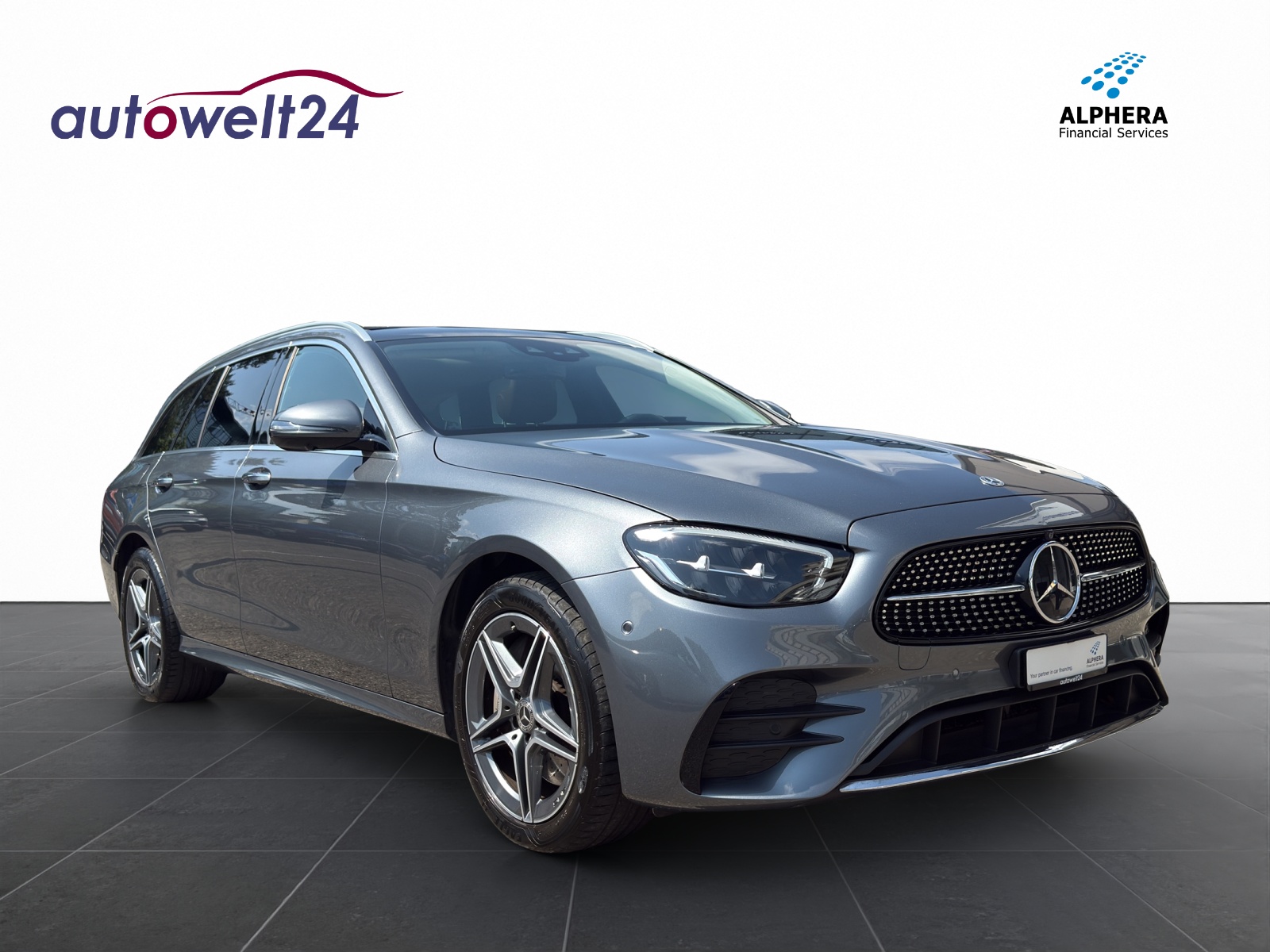 MERCEDES-BENZ E 300 de T 4Matic AMG Line 9G-Tronic-image-2