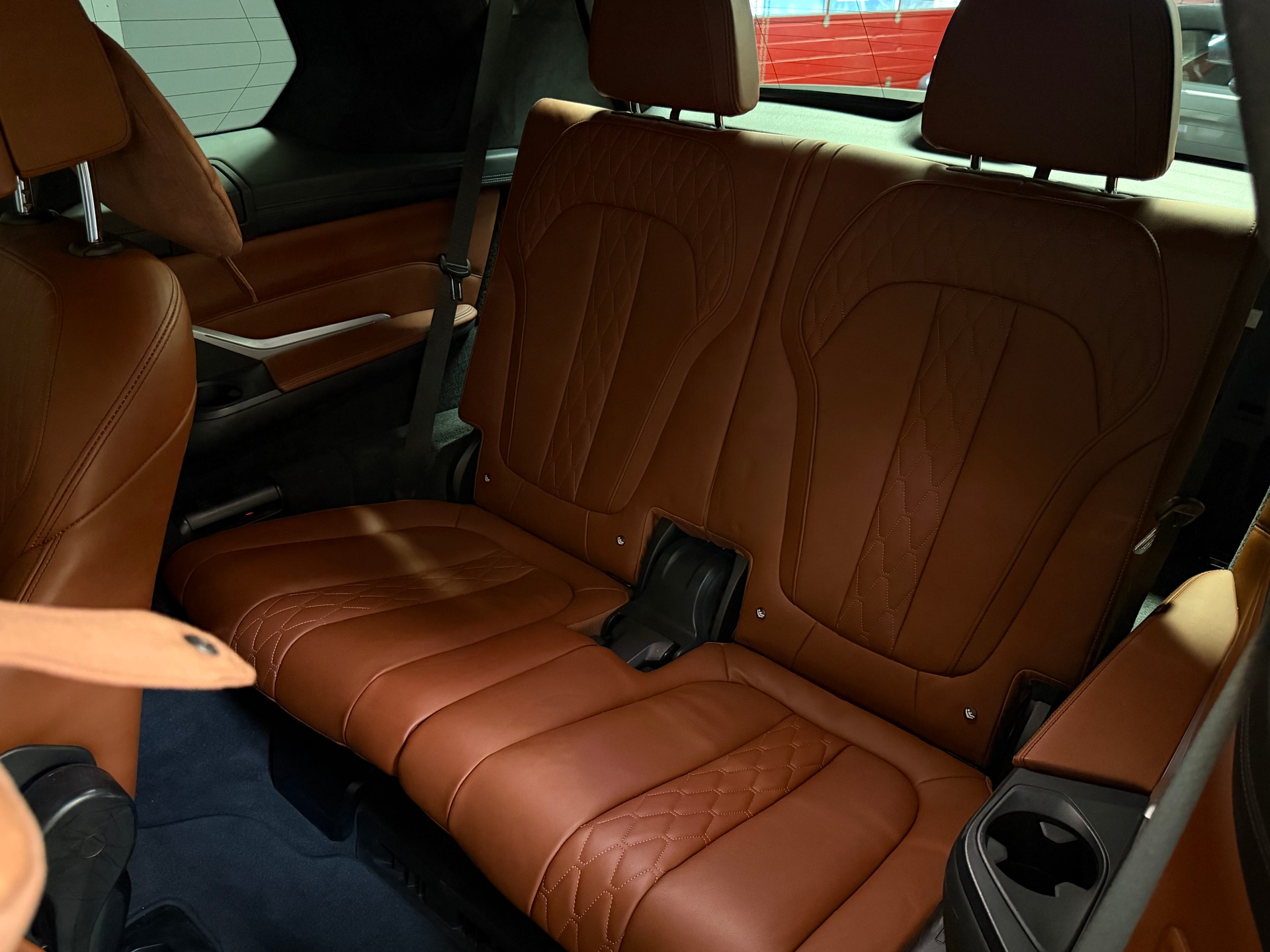 BMW X7 xDrive 30d Steptronic-image-16