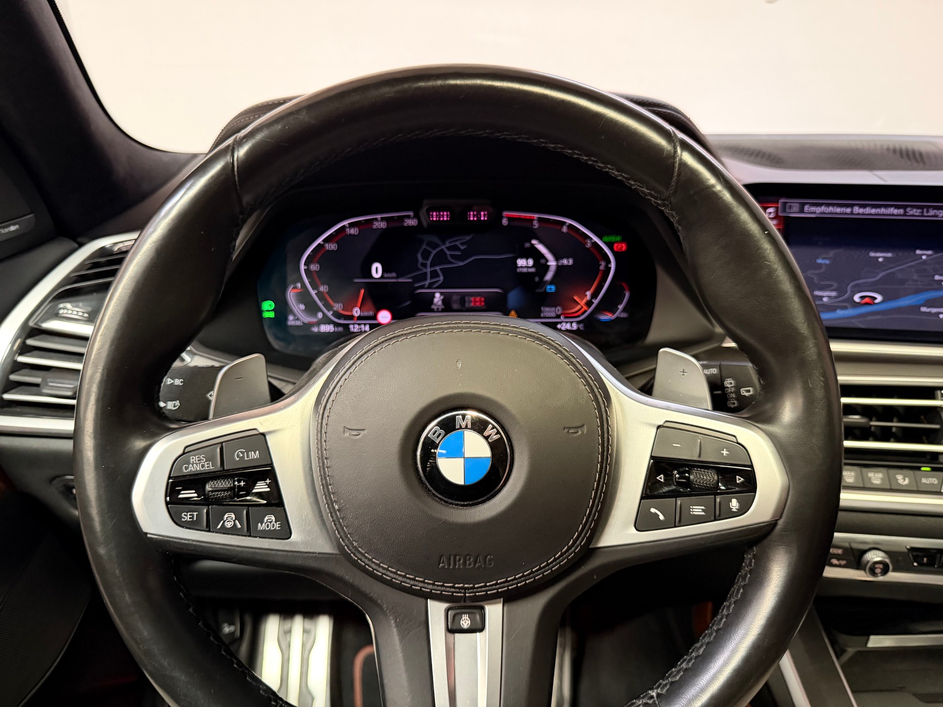 BMW X7 xDrive 30d Steptronic-image-26
