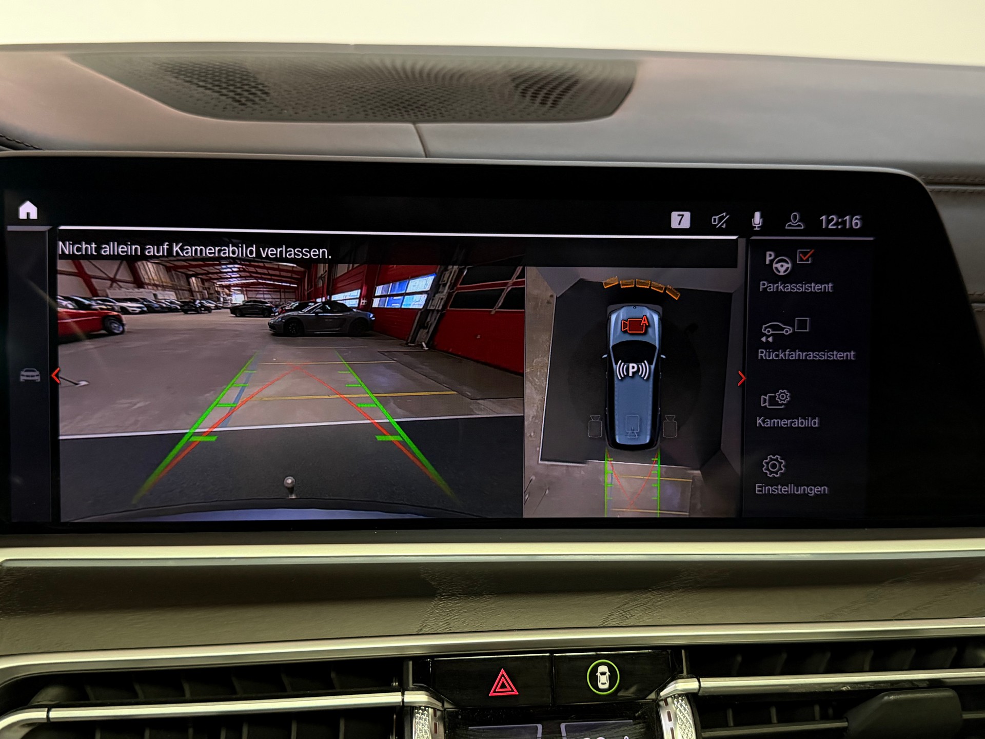 BMW X7 xDrive 30d Steptronic-image-30