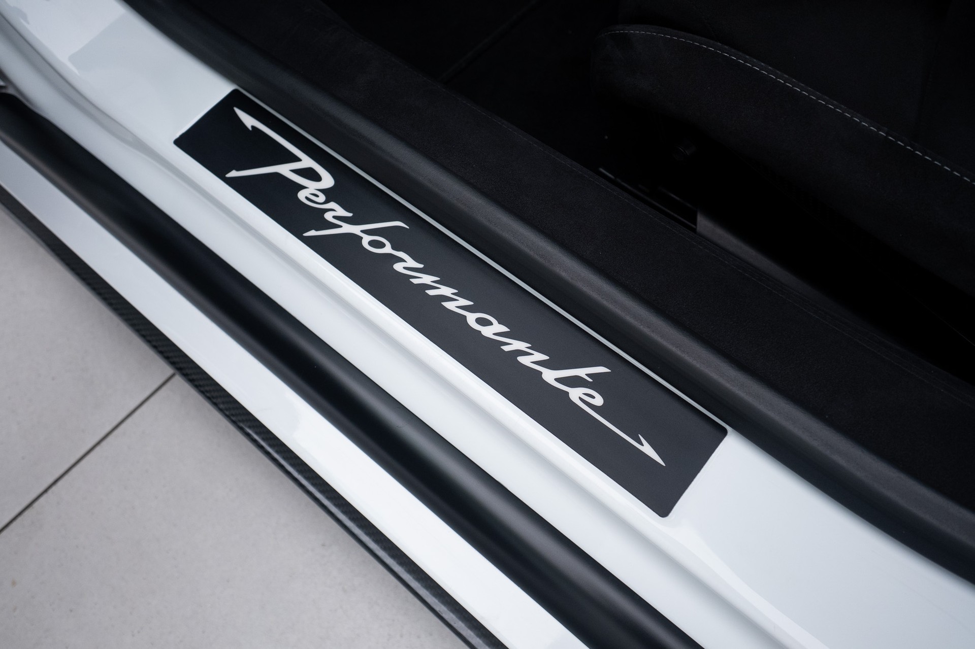 LAMBORGHINI Gallardo LP570-4 Spyder Performante E-Gear-image-14