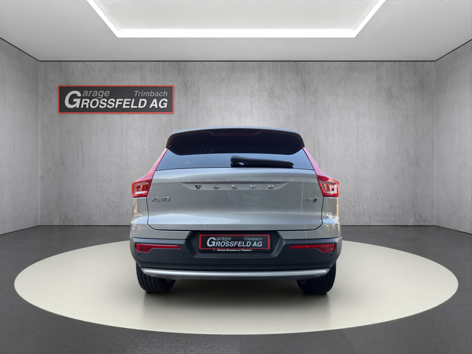 VOLVO XC40 2.0 B5 MH Plus Bright AWD-image-4