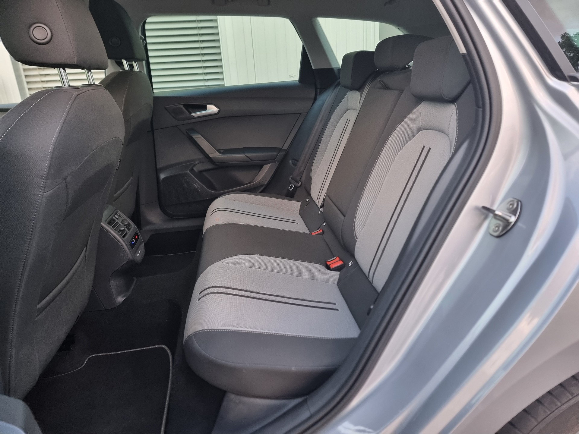 SEAT Leon ST 2.0 TDI EVO DSG 4Drive Style-image-8