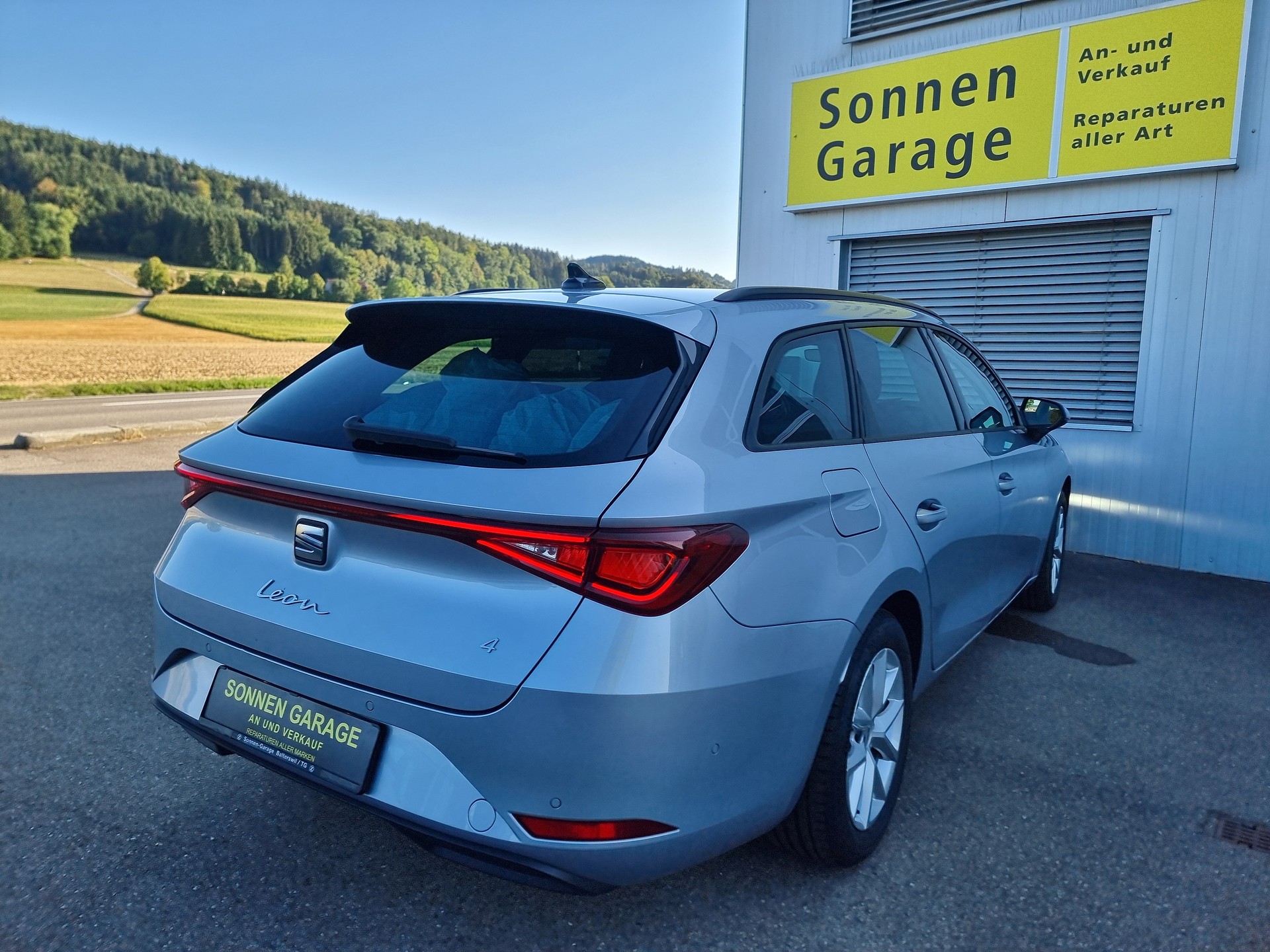 SEAT Leon ST 2.0 TDI EVO DSG 4Drive Style-image-10