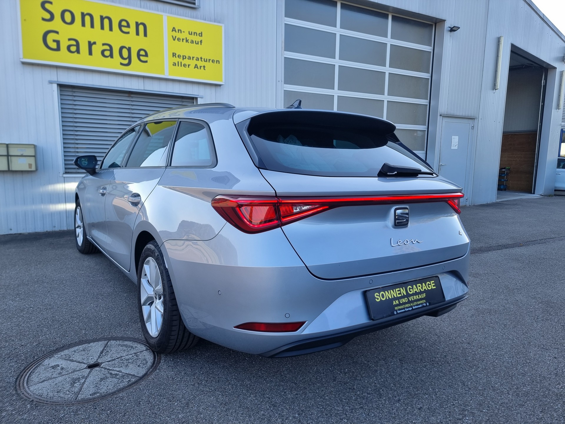 SEAT Leon ST 2.0 TDI EVO DSG 4Drive Style-image-9