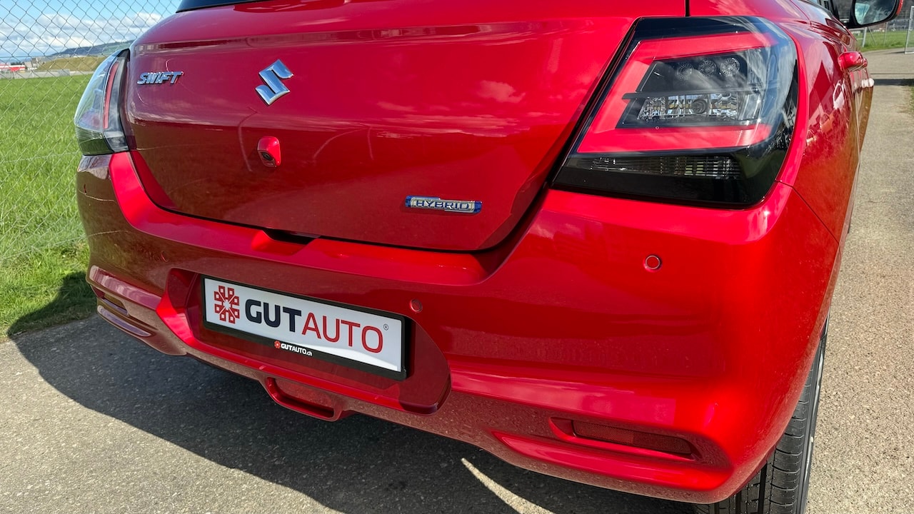 SUZUKI NEW SWIFT 1.2 COMPACT+ HYBRID 4X4-image-12