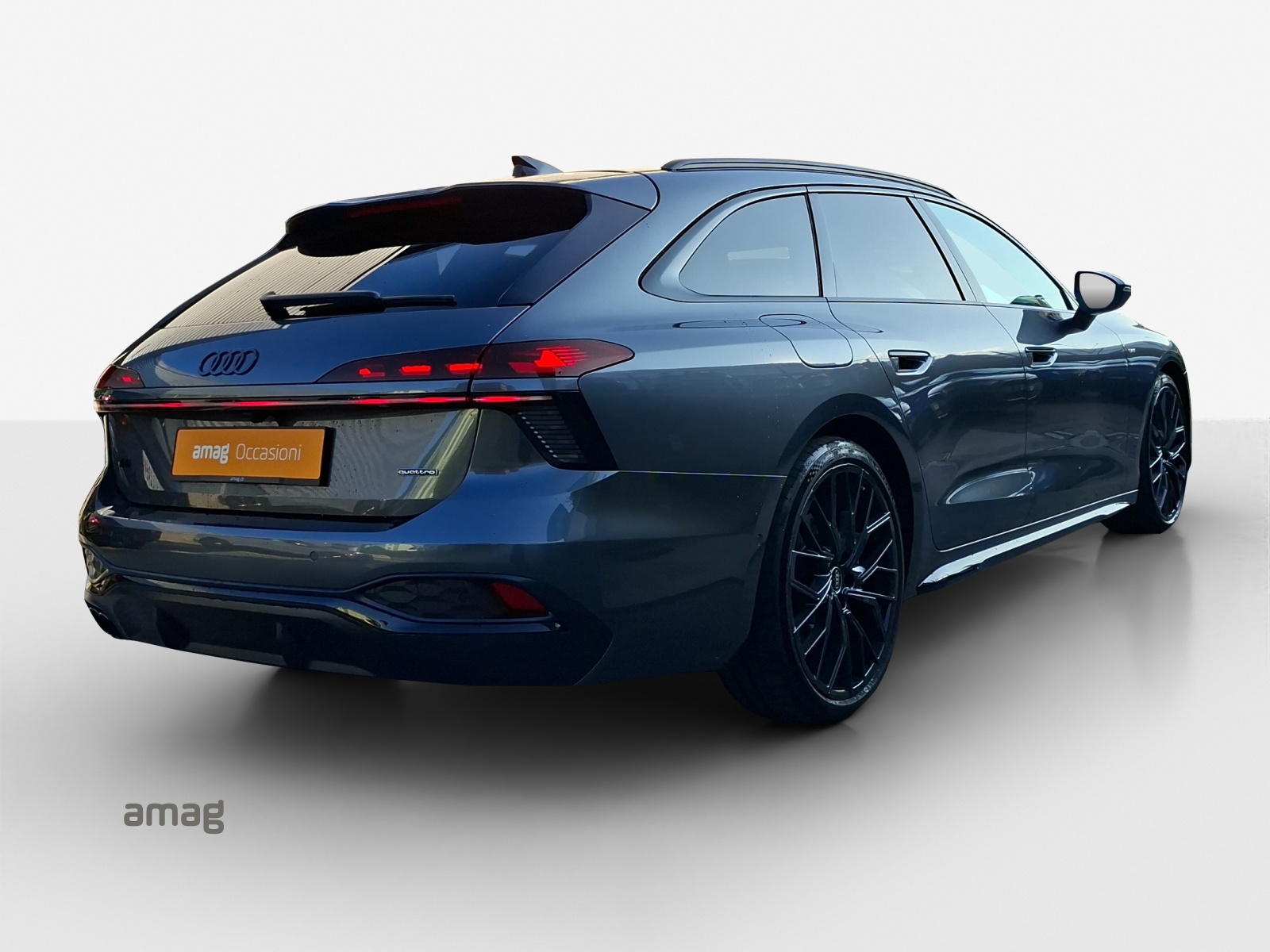 AUDI A6 Avant TDI quattro 150 kW S tronic-image-4
