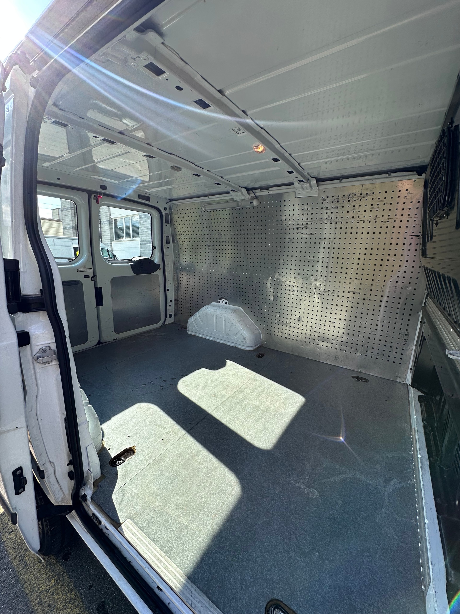 FORD Transit Van 330S Trend-image-12