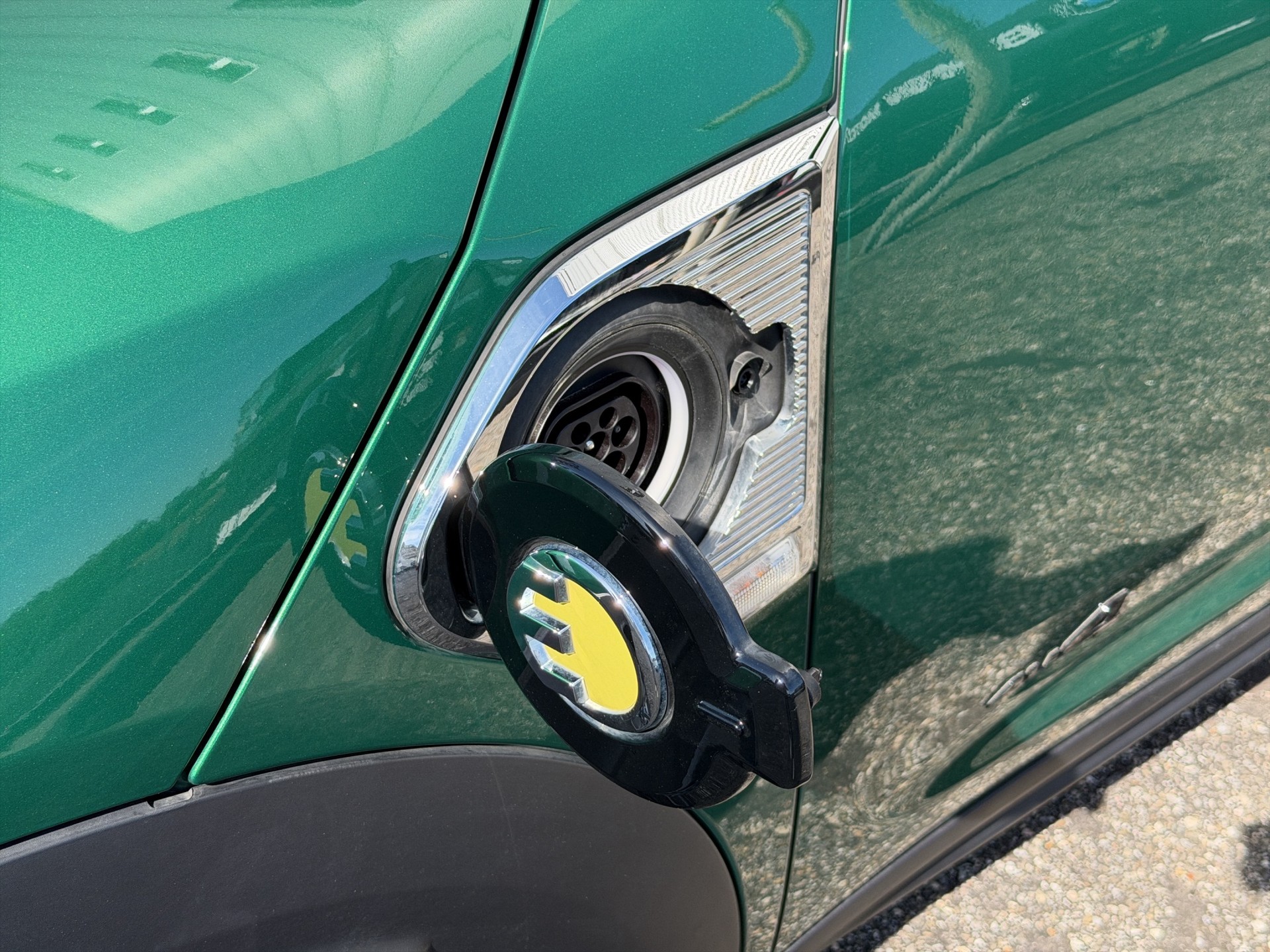 MINI Countryman Cooper SE Highland Edition ALL4 PHEV Steptronic-image-25