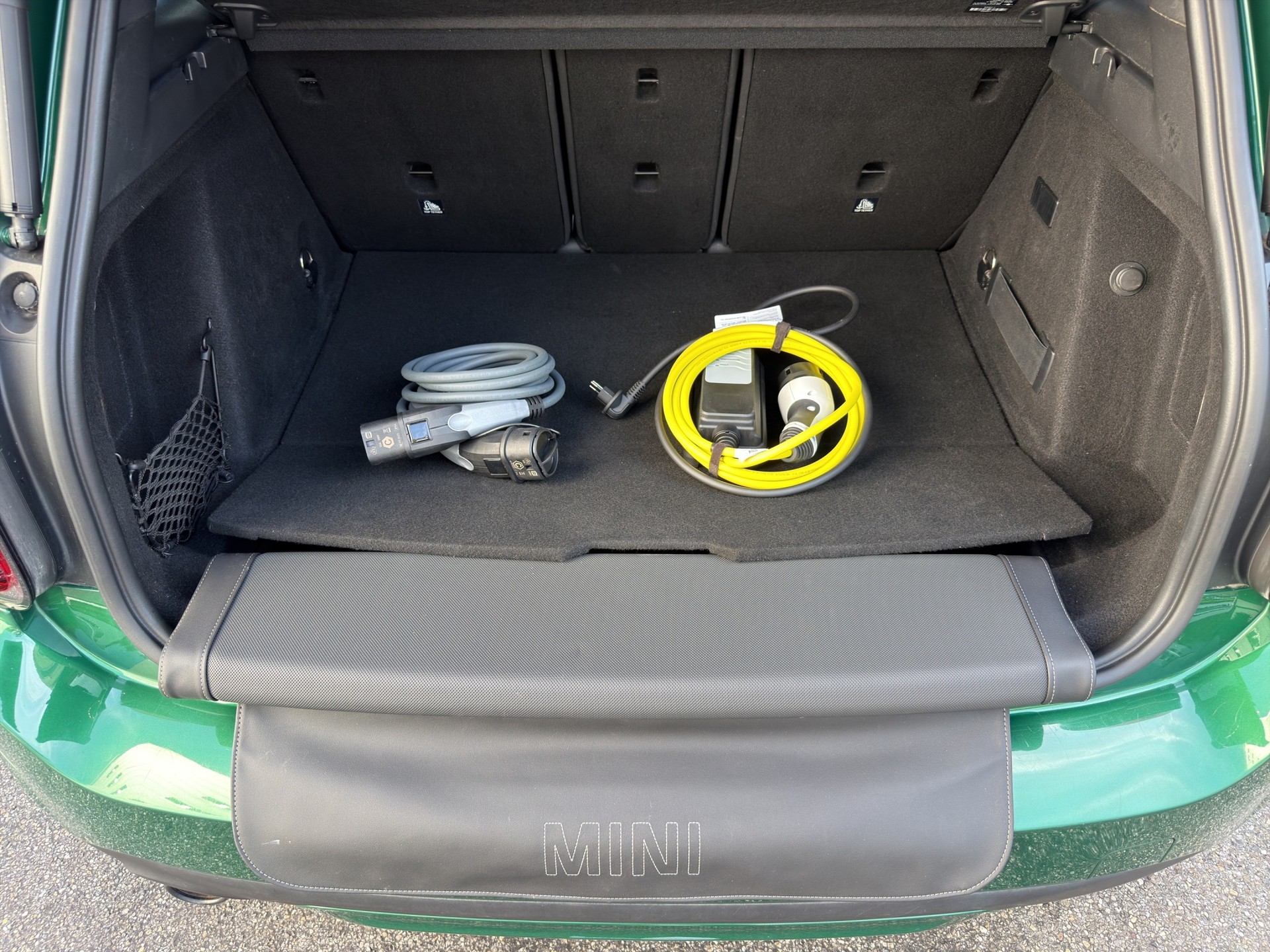 MINI Countryman Cooper SE Highland Edition ALL4 PHEV Steptronic-image-23
