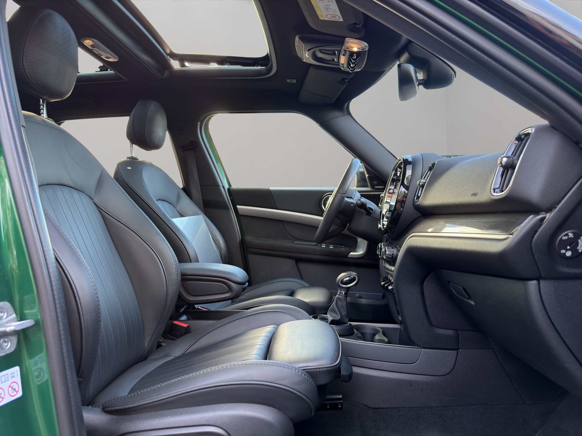 MINI Countryman Cooper SE Highland Edition ALL4 PHEV Steptronic-image-21