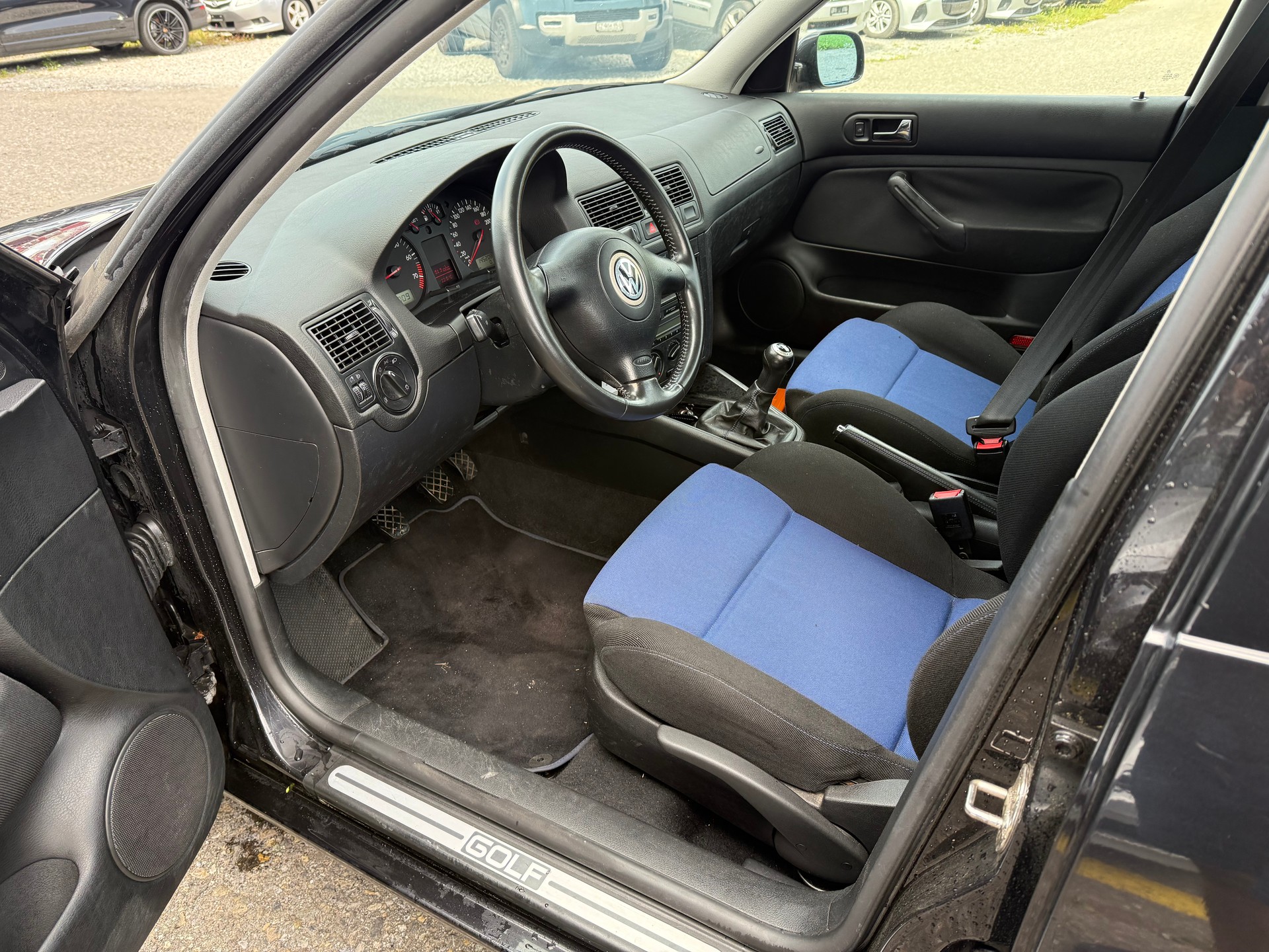 VW Golf 1.6 16V-image-5