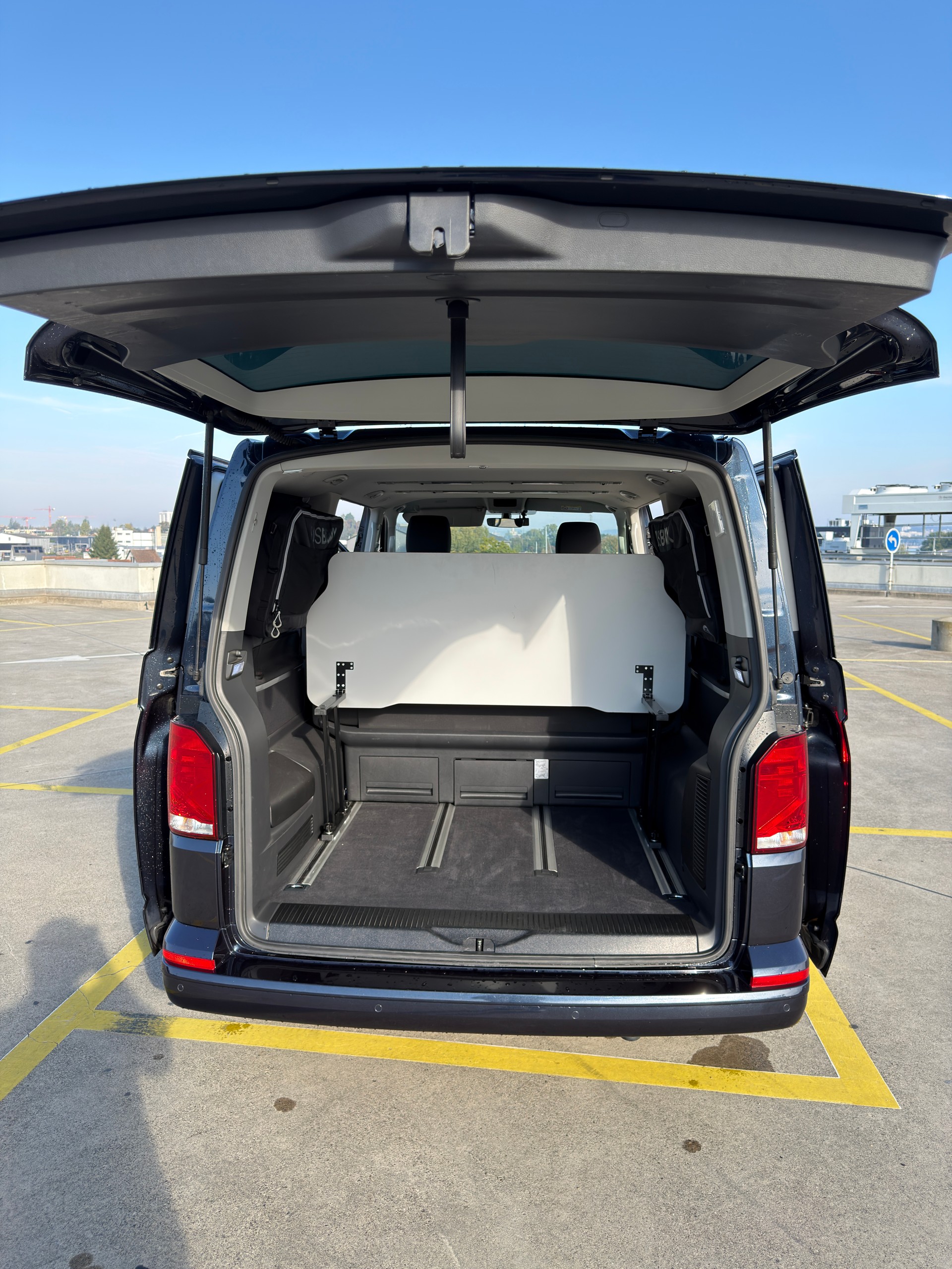 VW VW T6.1 Multivan 2.0 TDI 150 Comfortline DSG * Schiebetüre links und rechts * MFK * Quality 1-image-7