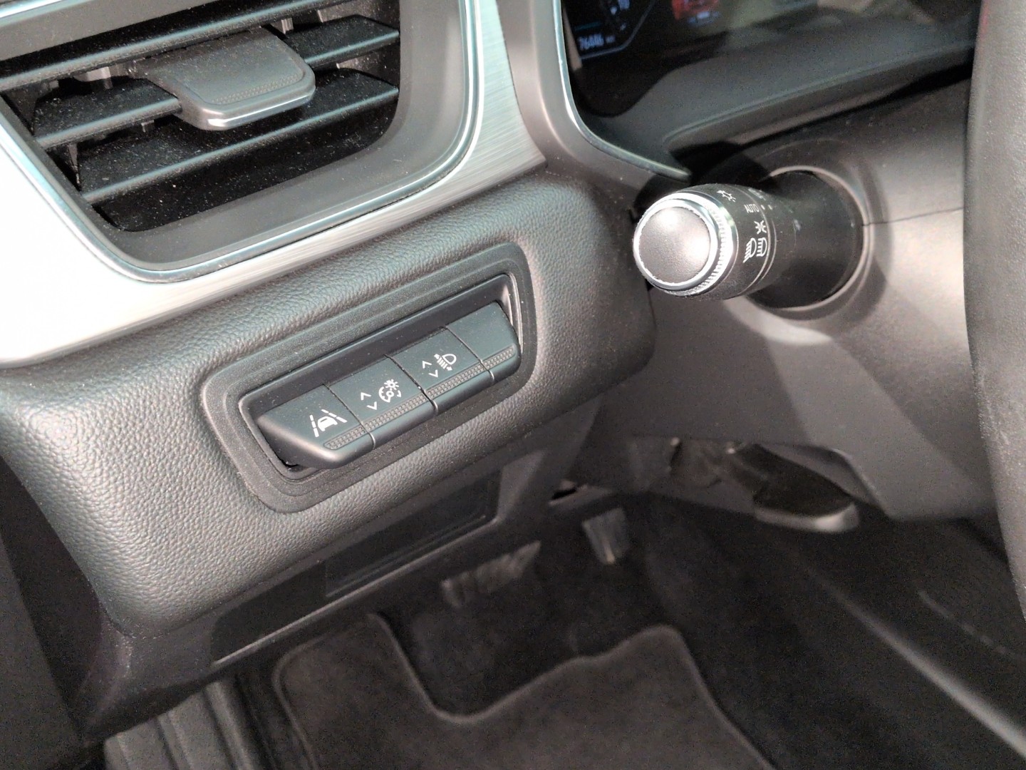 RENAULT Captur 1.3 TCe EDC Intens EDC-image-18