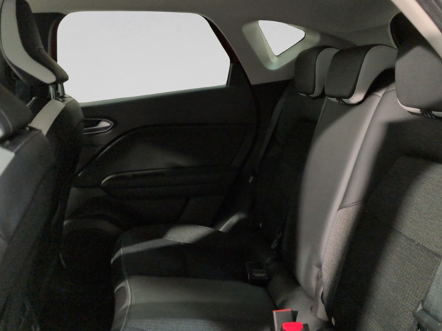 RENAULT Captur 1.3 TCe EDC Intens EDC-image-13