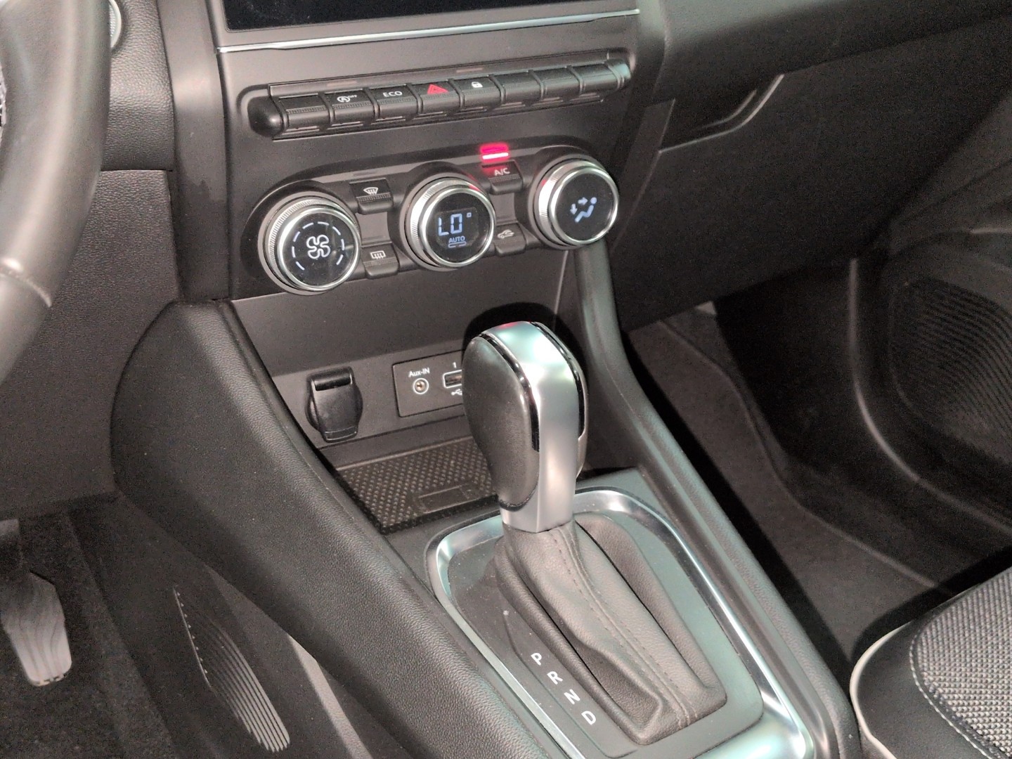 RENAULT Captur 1.3 TCe EDC Intens EDC-image-11