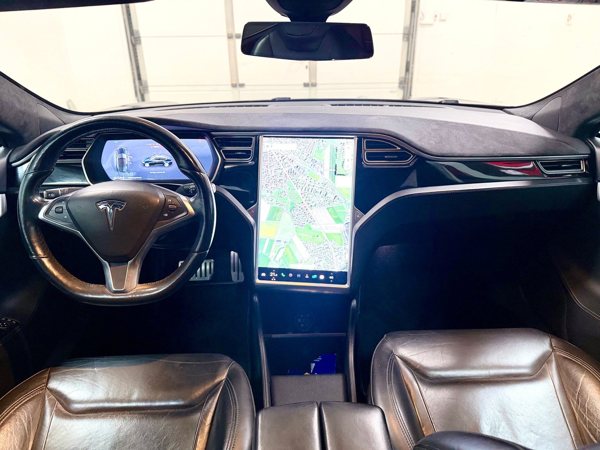 TESLA Model S 85 D Performance FREE SUPERCHARGER-image-9