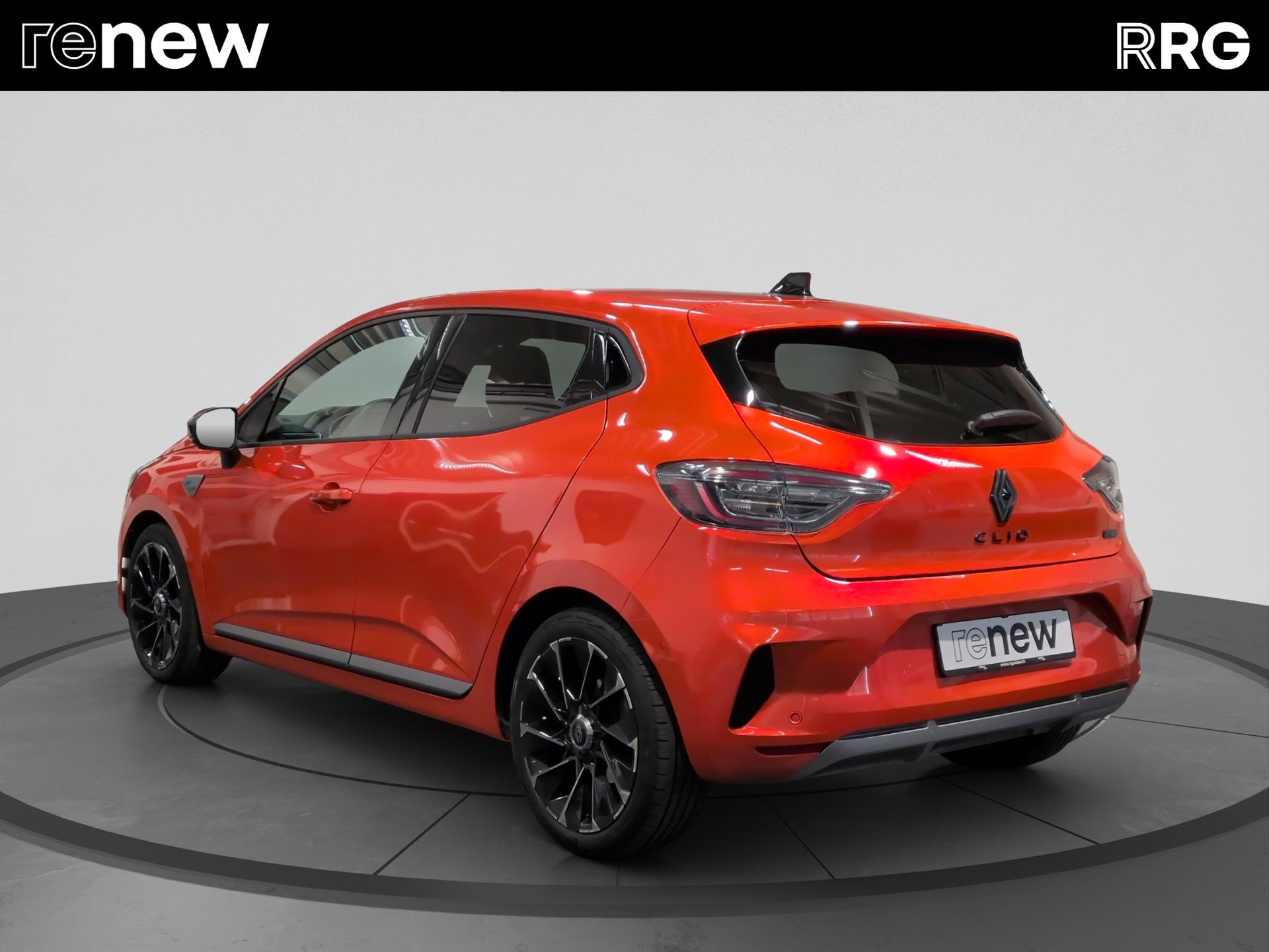 RENAULT Clio 1.6 E-Tech Esprit Alpine-image-4