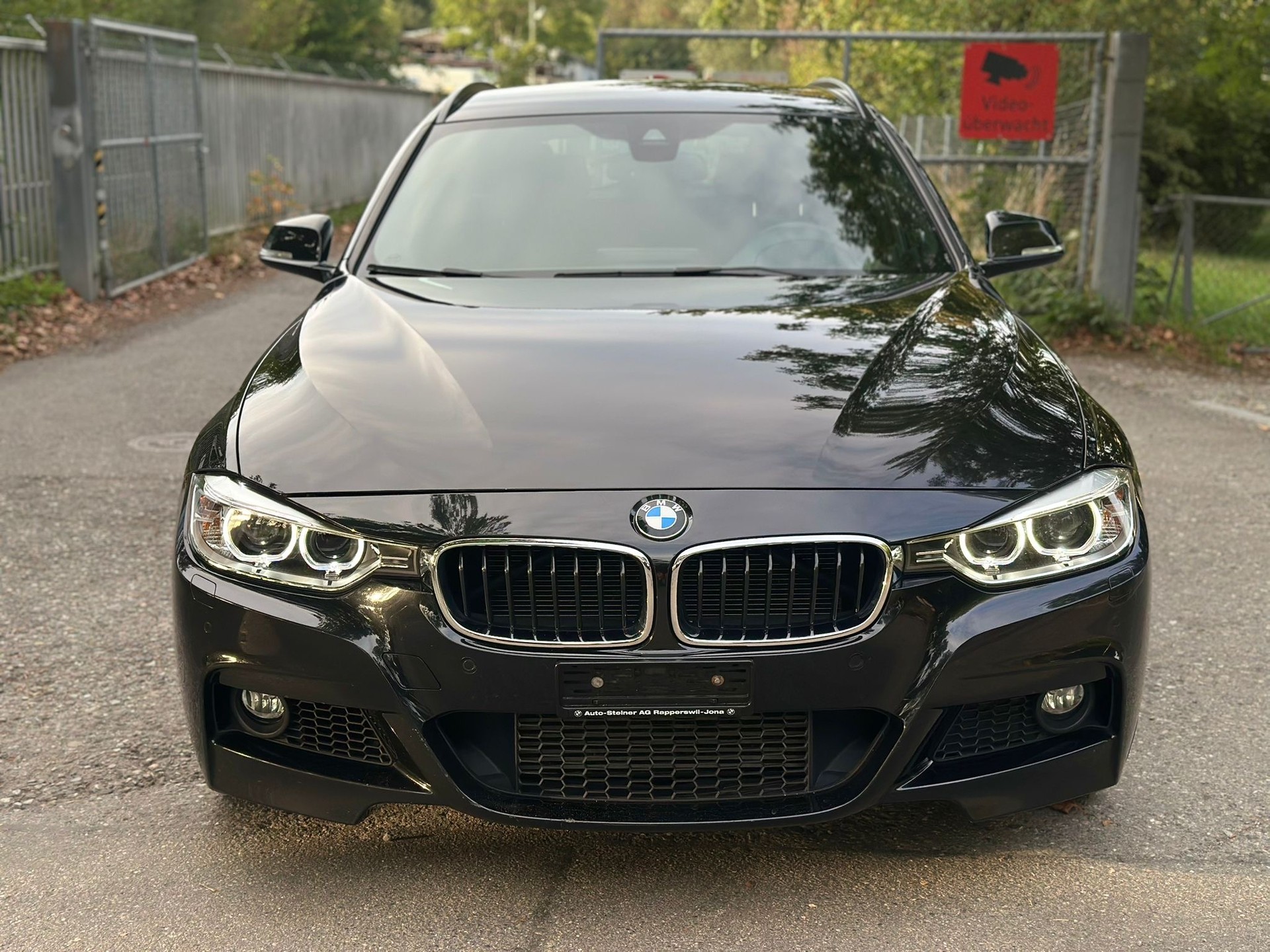 BMW 335i xDrive Touring Sport Line Steptronic-image-3