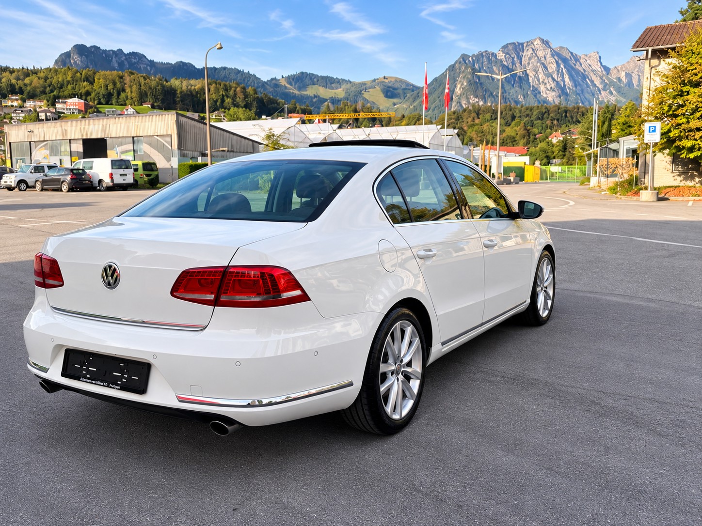 VW Passat CC 3.6 V6 FSI Advance 4Motion-image-4
