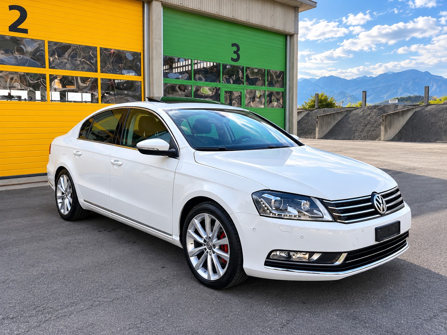 VW Passat CC 3.6 V6 FSI Advance 4Motion-image-5