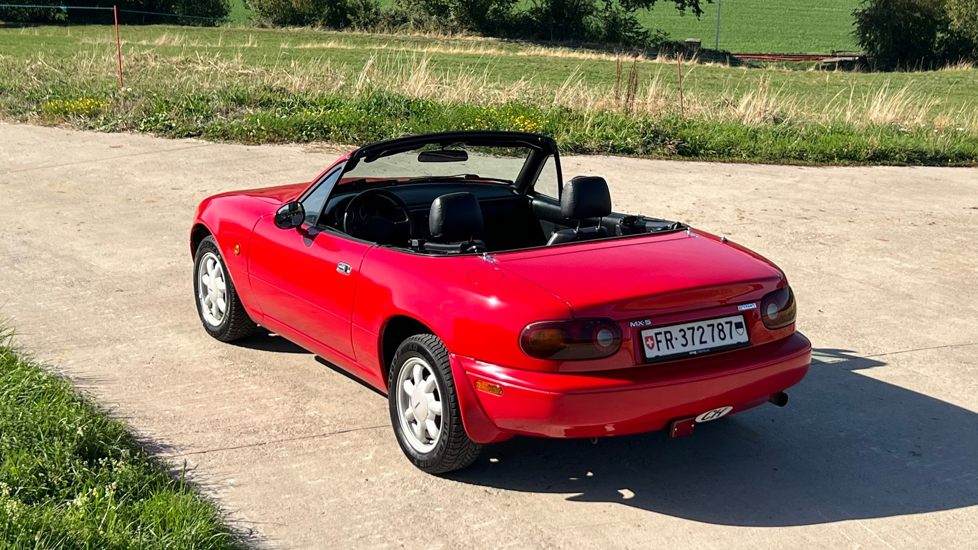 MAZDA MX-5 1.6i-image-3